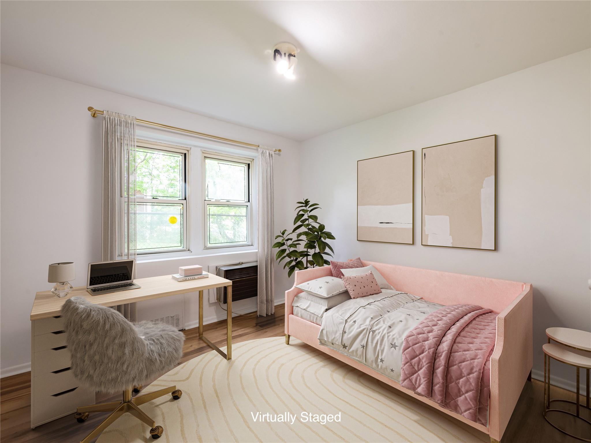 #9 photo, 20 Hillpark, Great Neck , NY 11021