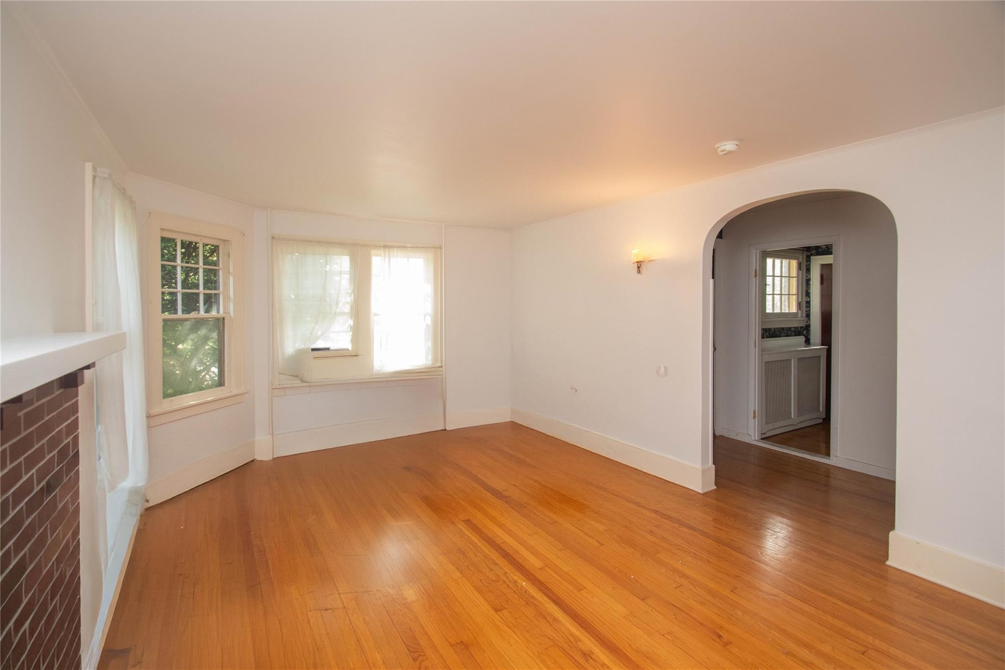 #14 photo, 38 Plattekill Avenue, New Paltz , NY 12561