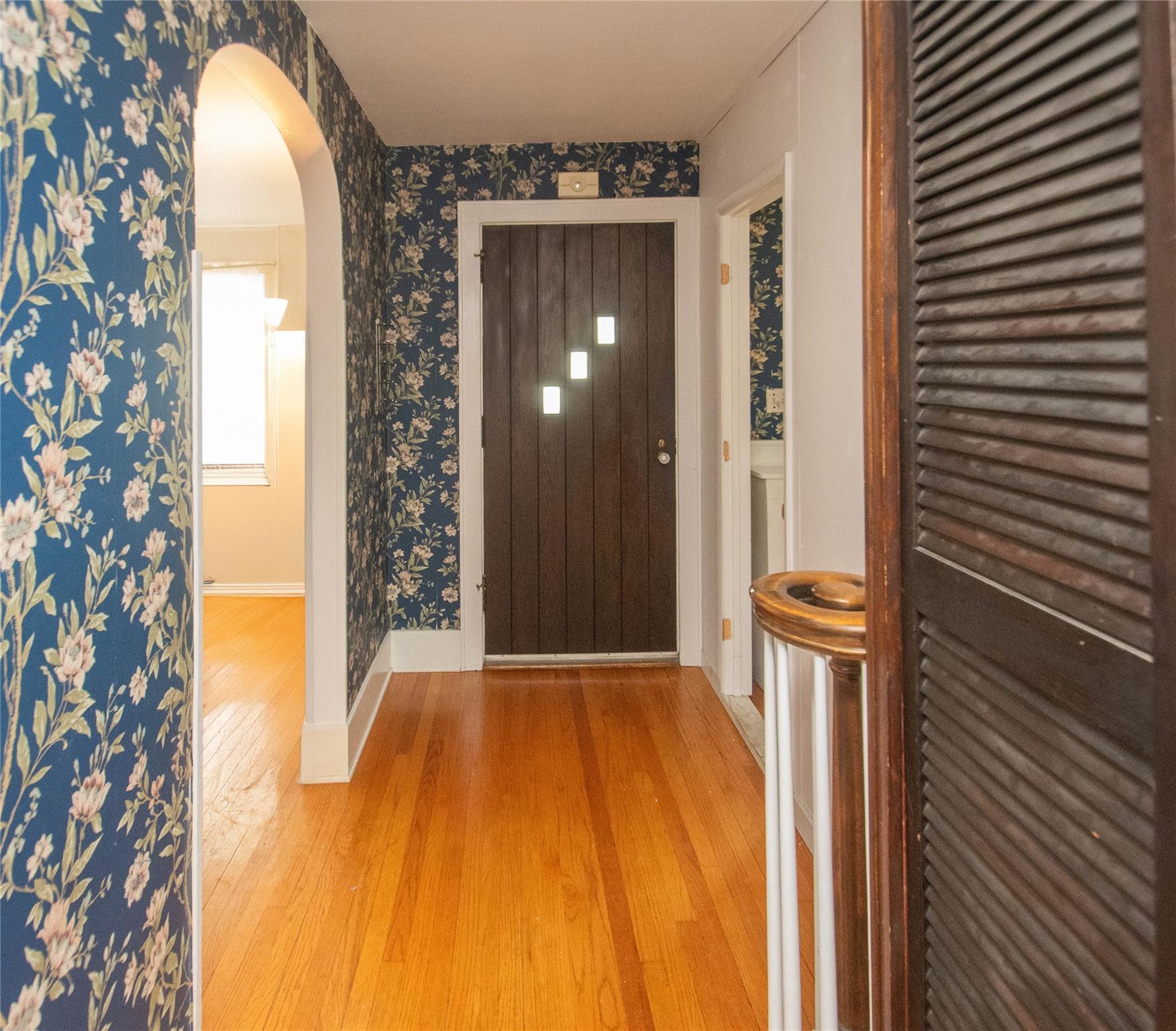 #19 photo, 38 Plattekill Avenue, New Paltz , NY 12561