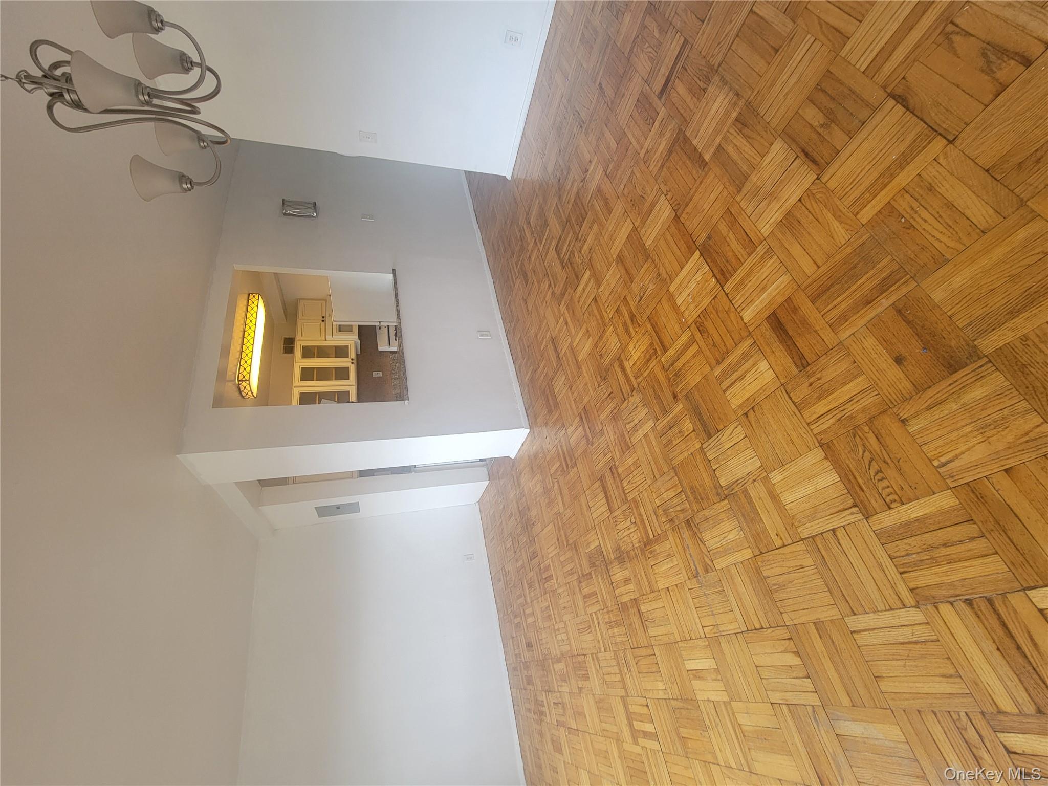 #3 photo, 6 Fordham hill Oval, ブロンクス区 Bronx , NY 10468