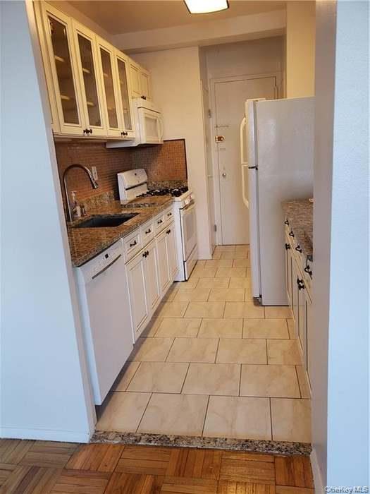 #4 photo, 6 Fordham hill Oval, ブロンクス区 Bronx , NY 10468