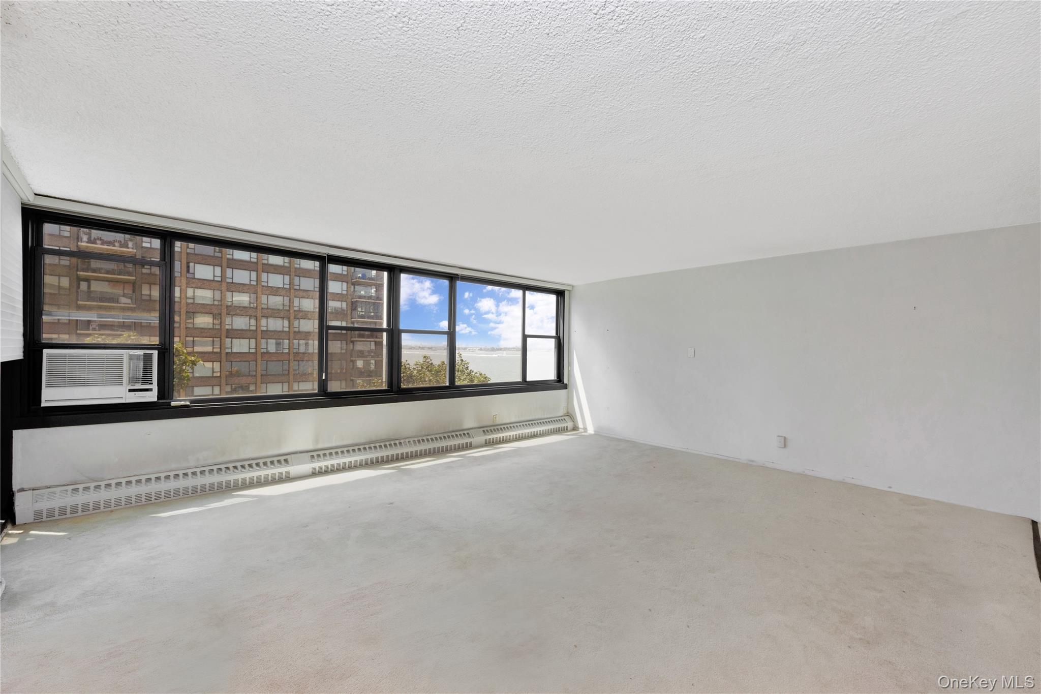 #4 photo, 166-41 Powells Cove Boulevard, クイーンズ区 Beechhurst , NY 11357