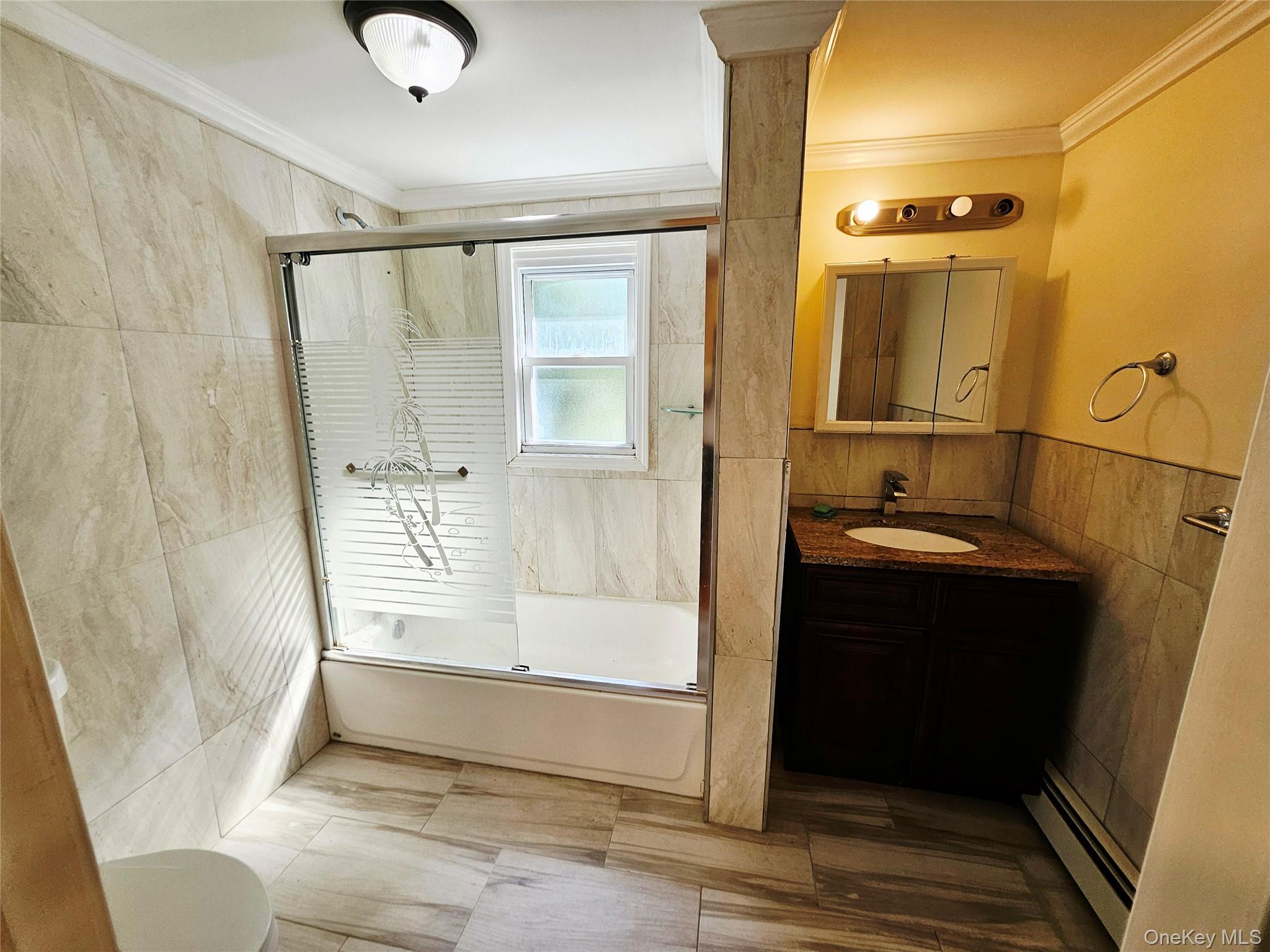 #12 photo, 100 Glenmore Avenue, 長島 Hempstead , NY 11550