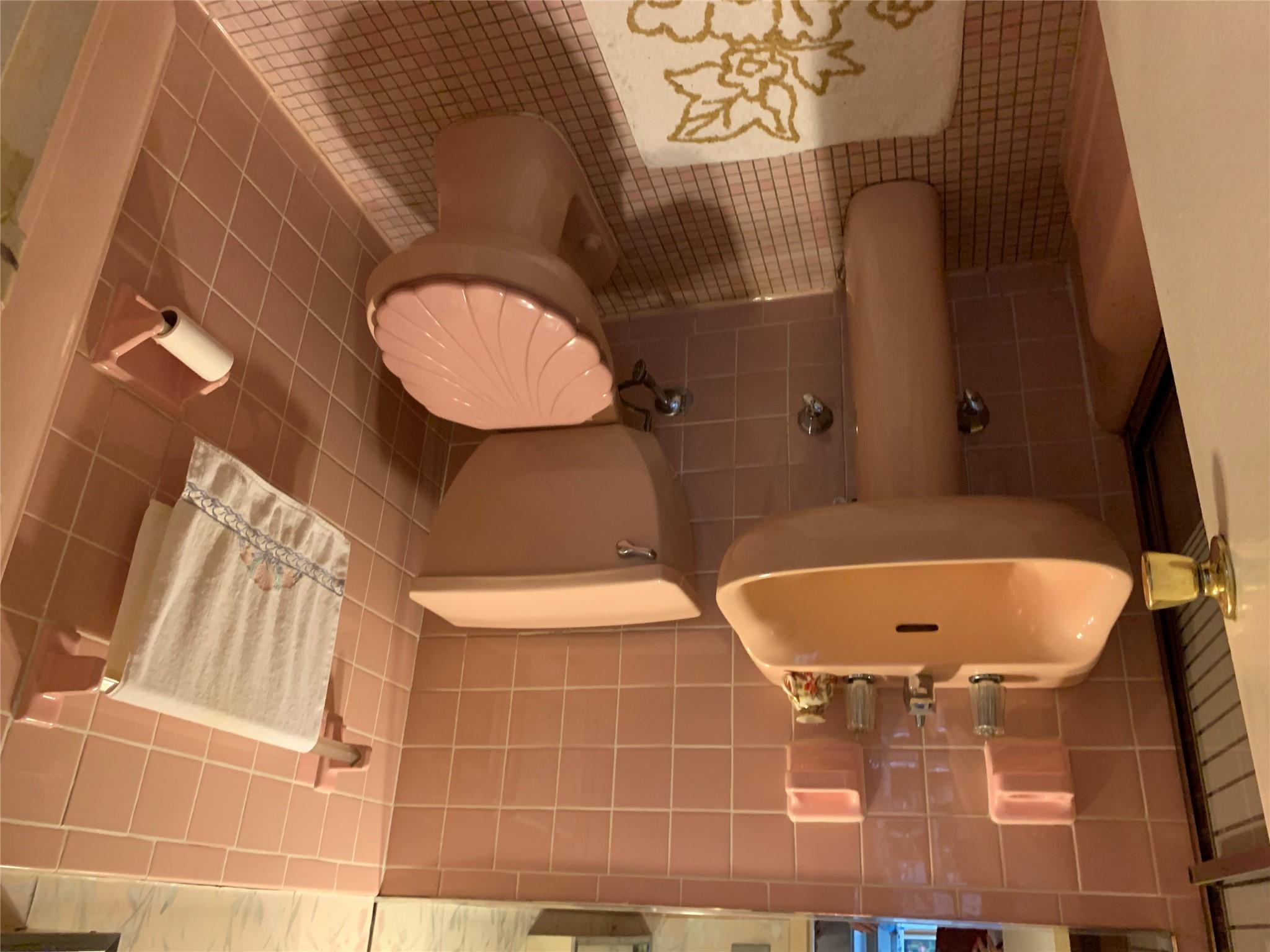 #4 photo, 90-59 56th Avenue, Elmhurst , NY 11373