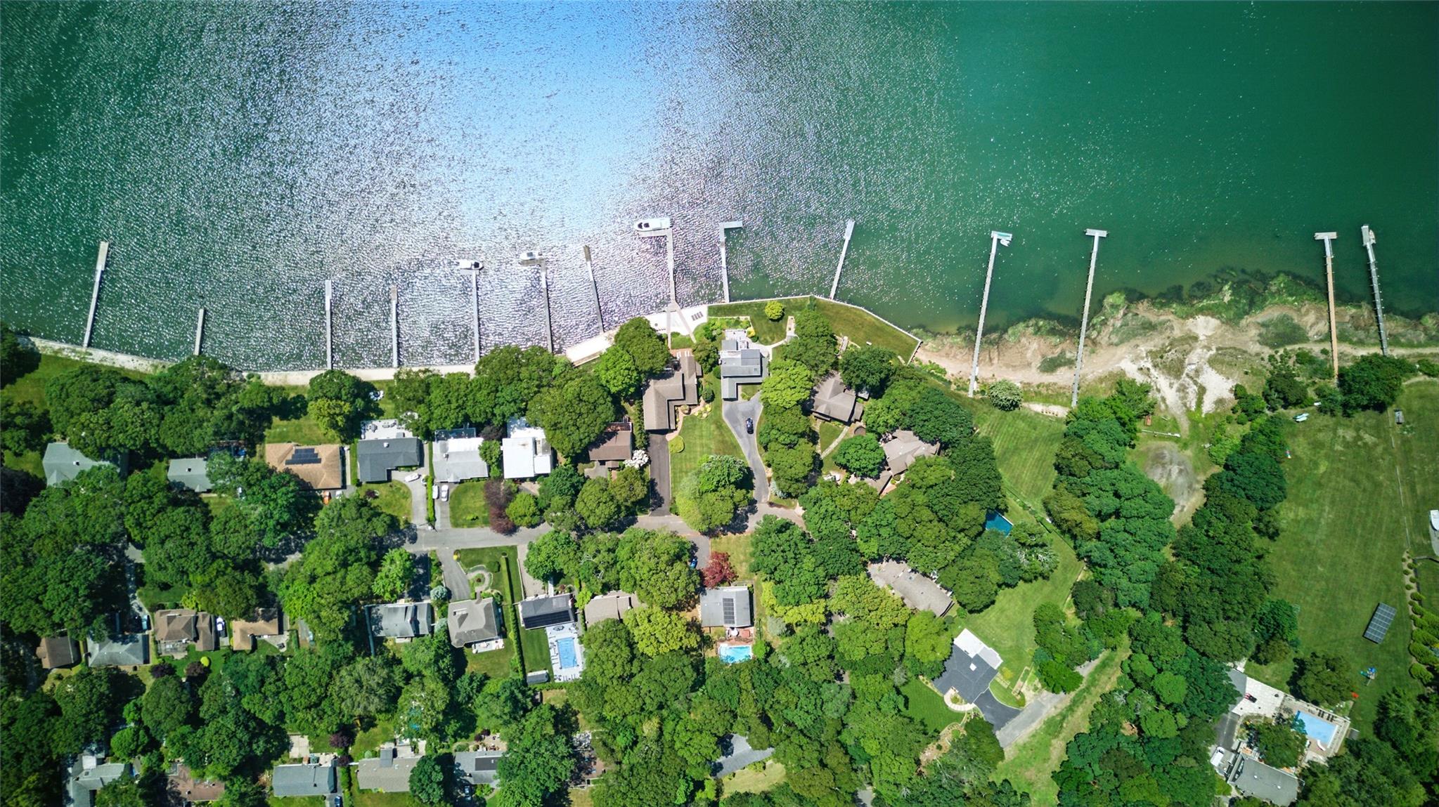 #15 photo, 2005 Westview Drive, サフォーク郡 Mattituck , NY 11952