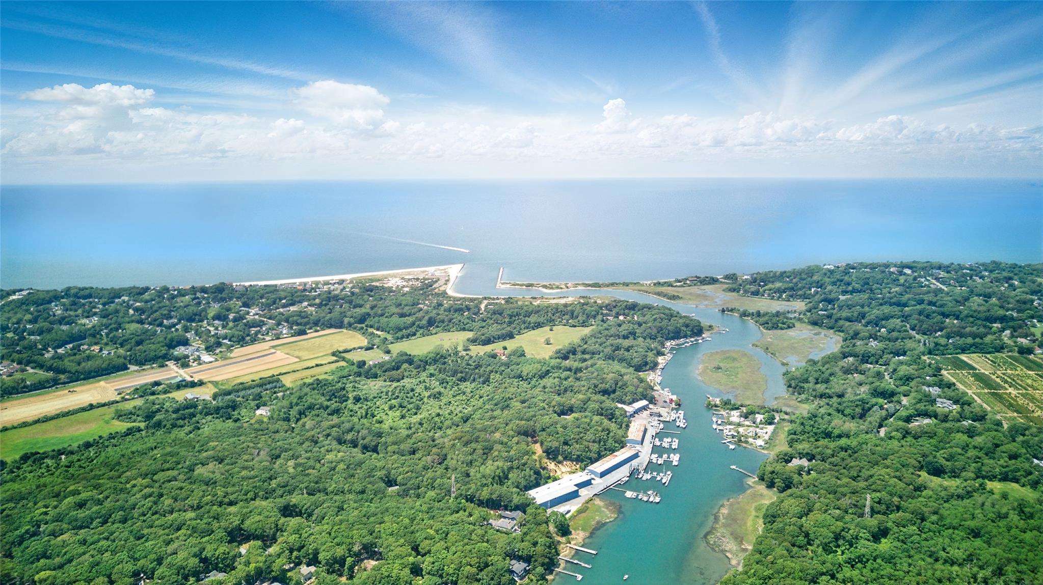 #17 photo, 2005 Westview Drive, サフォーク郡 Mattituck , NY 11952