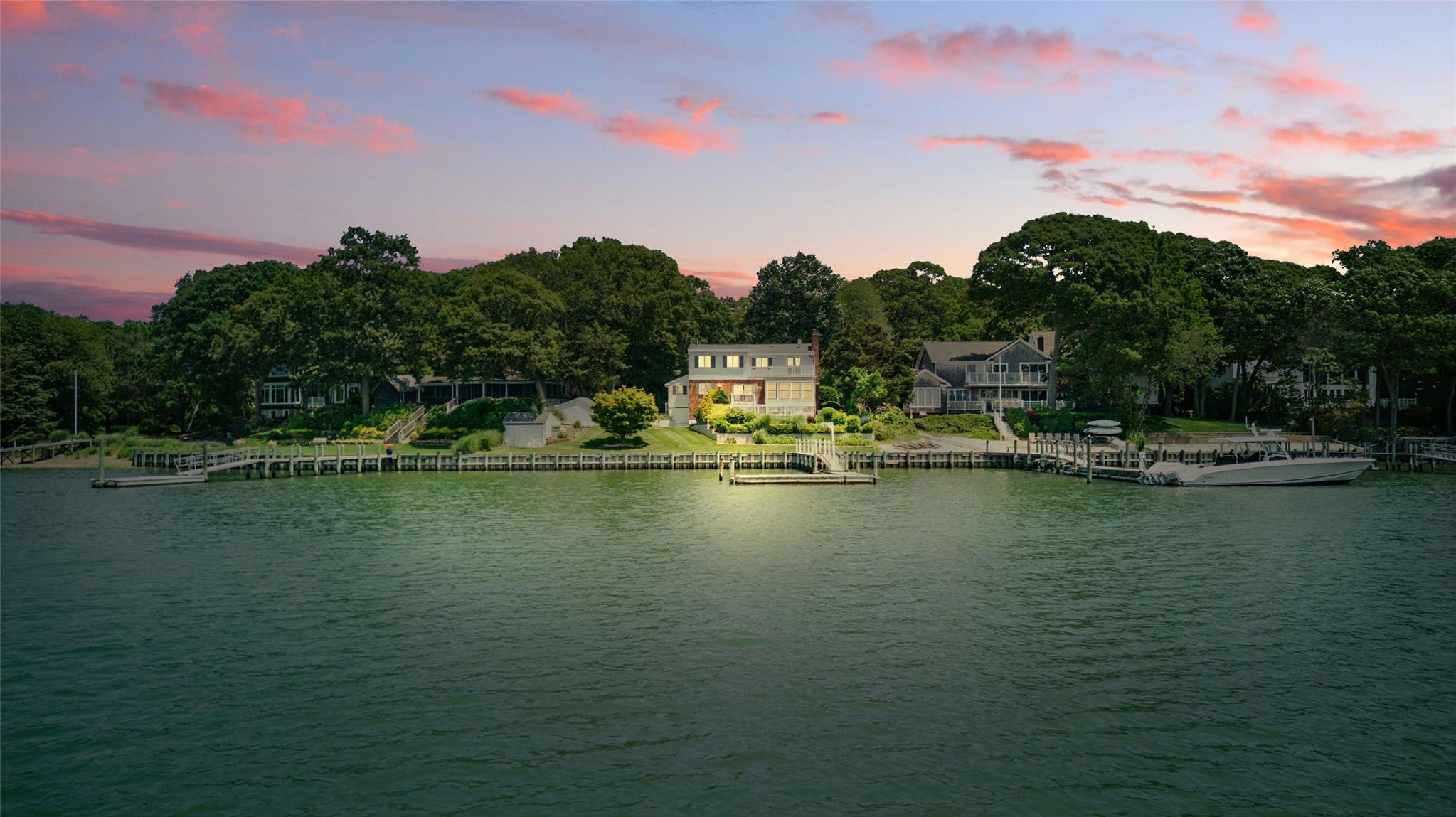 #2 photo, 2005 Westview Drive, サフォーク郡 Mattituck , NY 11952