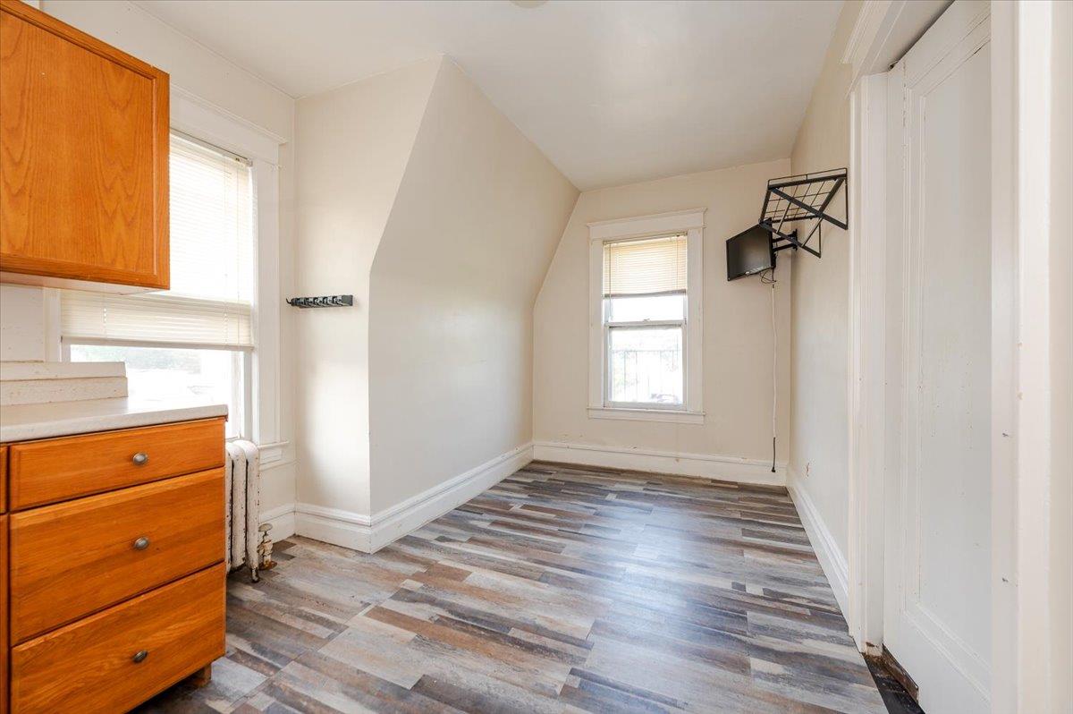 #7 photo, 2312 Morgan Avenue, برونكس Bronx , NY 10469