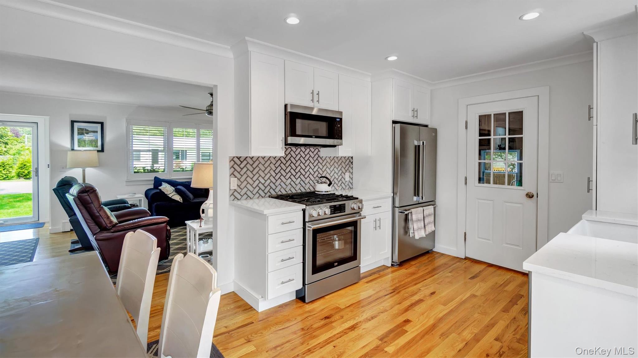 #7 photo, 64 School Street, Hampton Bays , NY 11946