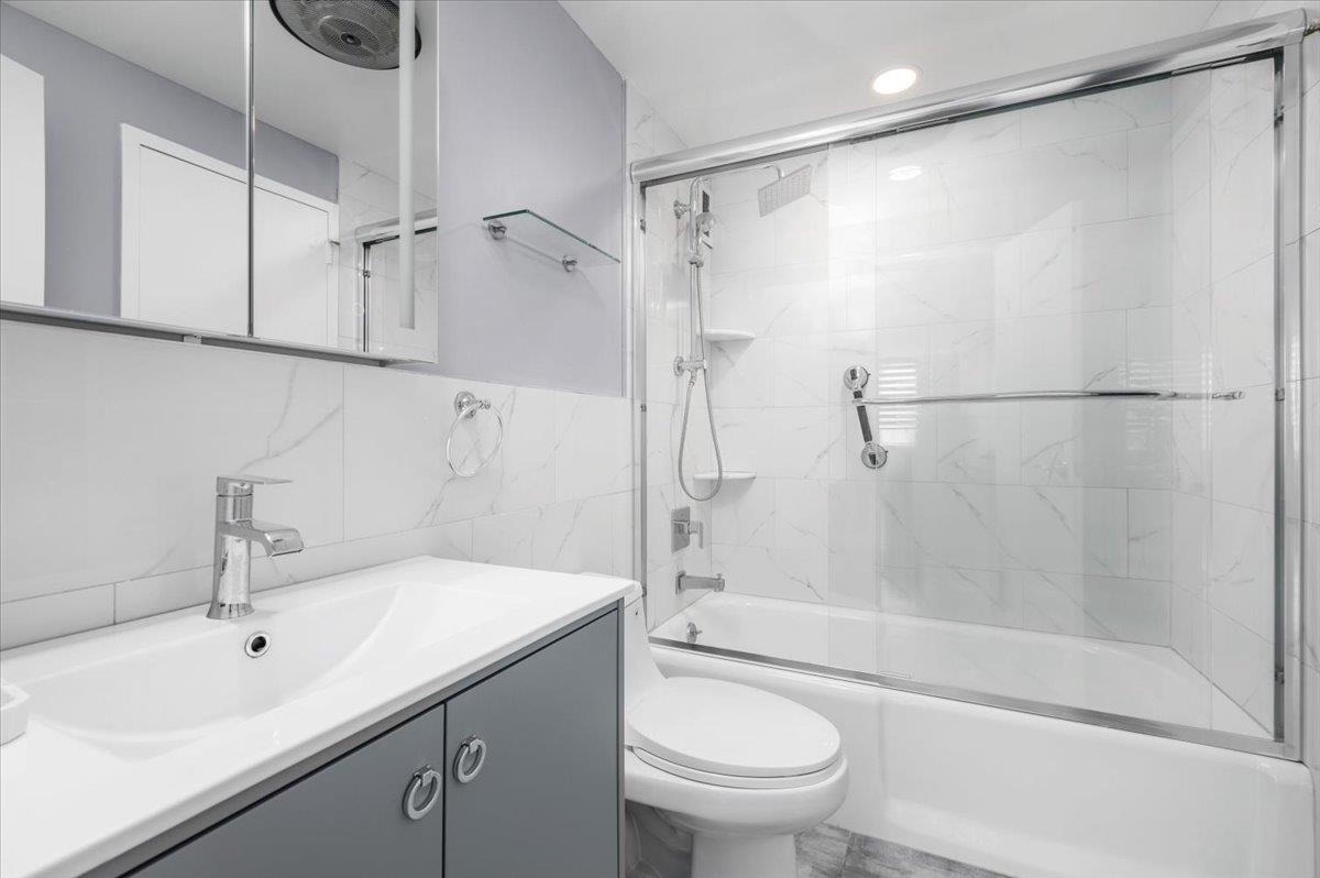 #20 photo, 1270 North Avenue, New Rochelle , NY 10804