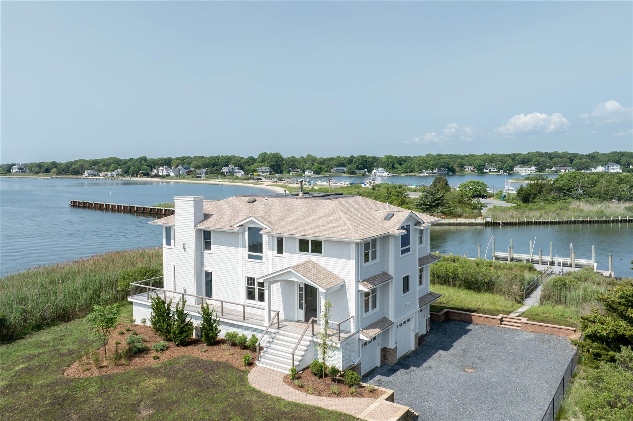 #4 photo, 7 Convent Lane, サフォーク郡 Center Moriches , NY 11934