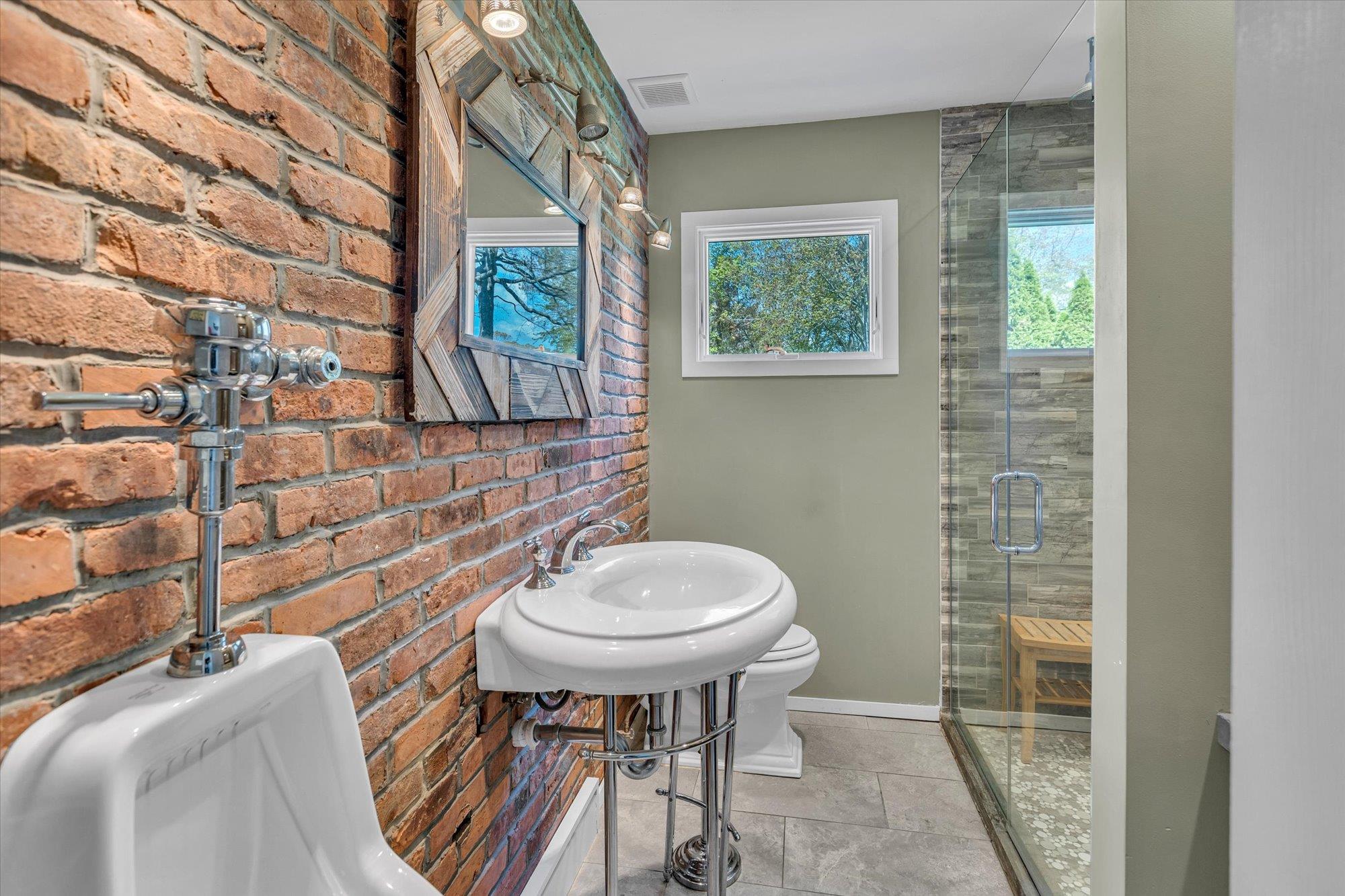 #11 photo, 65 Pine Edge Drive, サフォーク郡 East Moriches , NY 11940