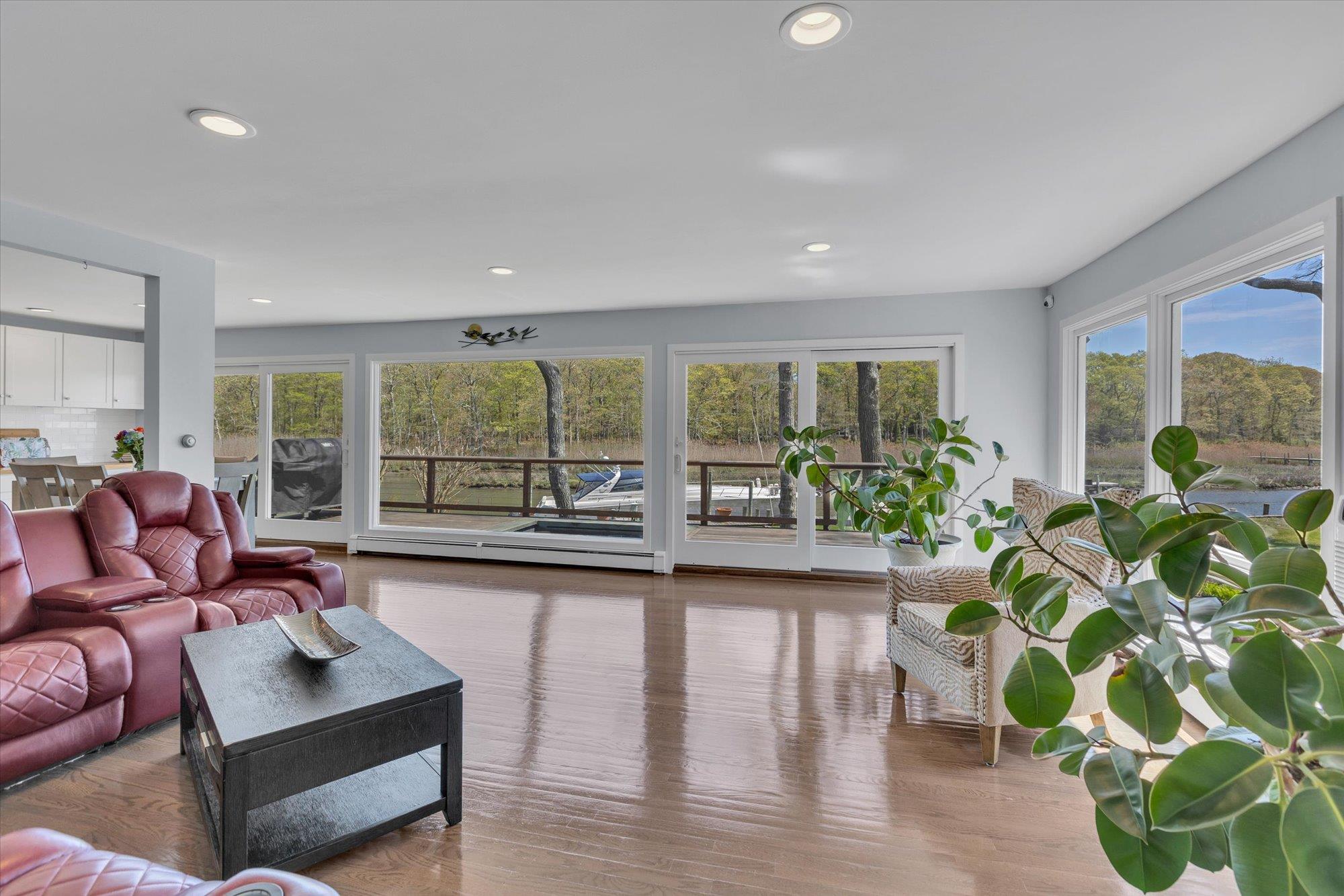 #5 photo, 65 Pine Edge Drive, サフォーク郡 East Moriches , NY 11940