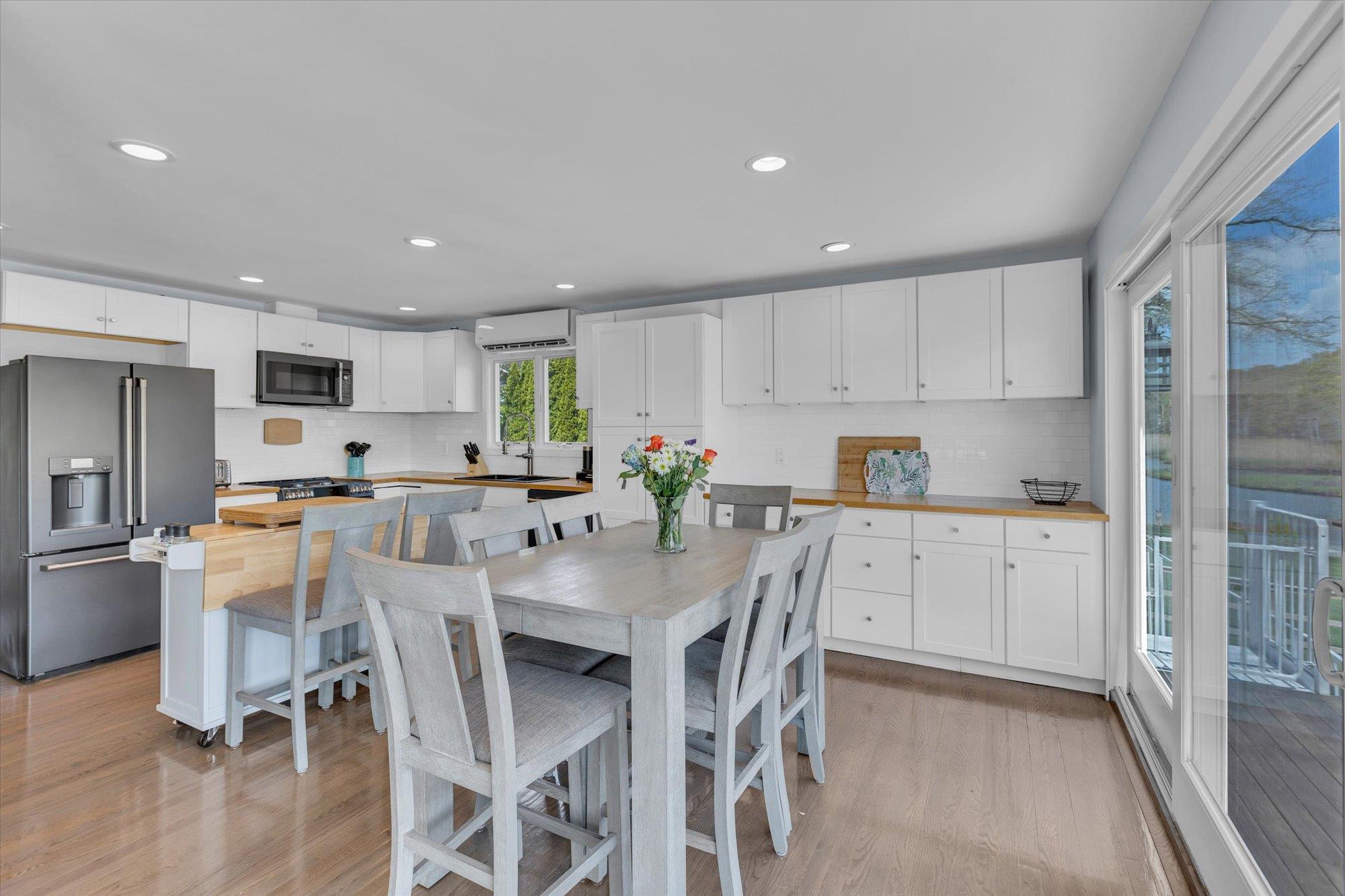 #8 photo, 65 Pine Edge Drive, サフォーク郡 East Moriches , NY 11940