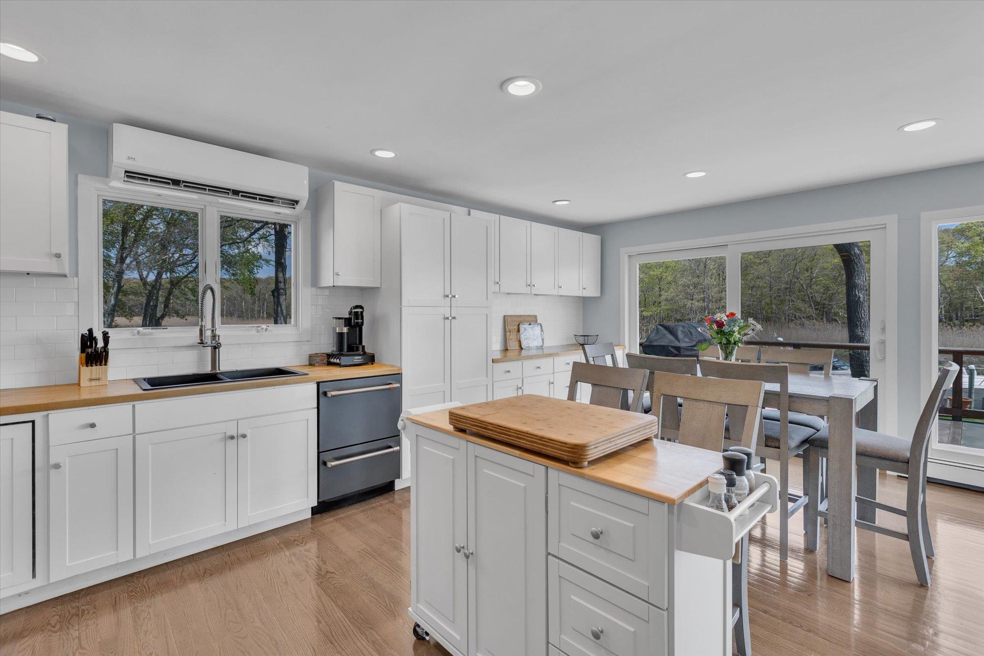 #9 photo, 65 Pine Edge Drive, サフォーク郡 East Moriches , NY 11940