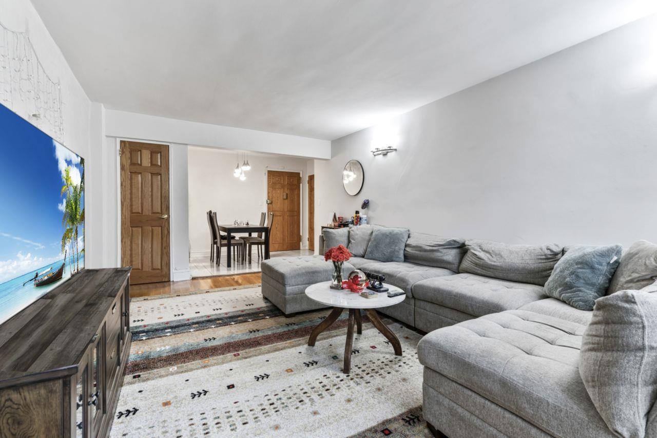 #7 photo, 88-12 151 Avenue, Howard Beach , NY 11414