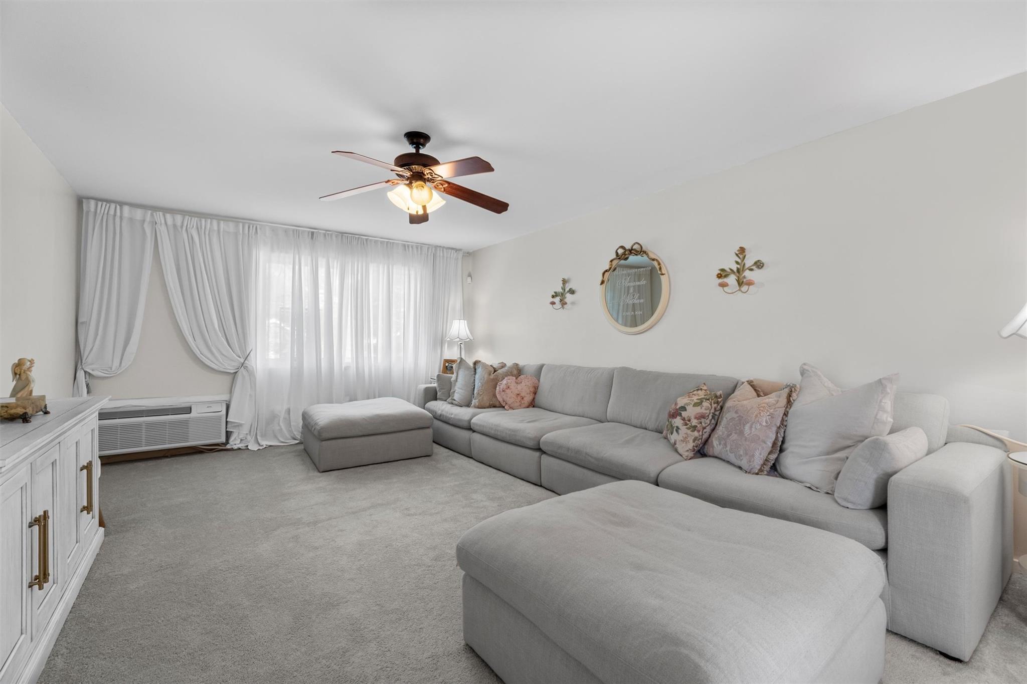 #14 photo, 2B Kings, Mohegan Lake , NY 10547