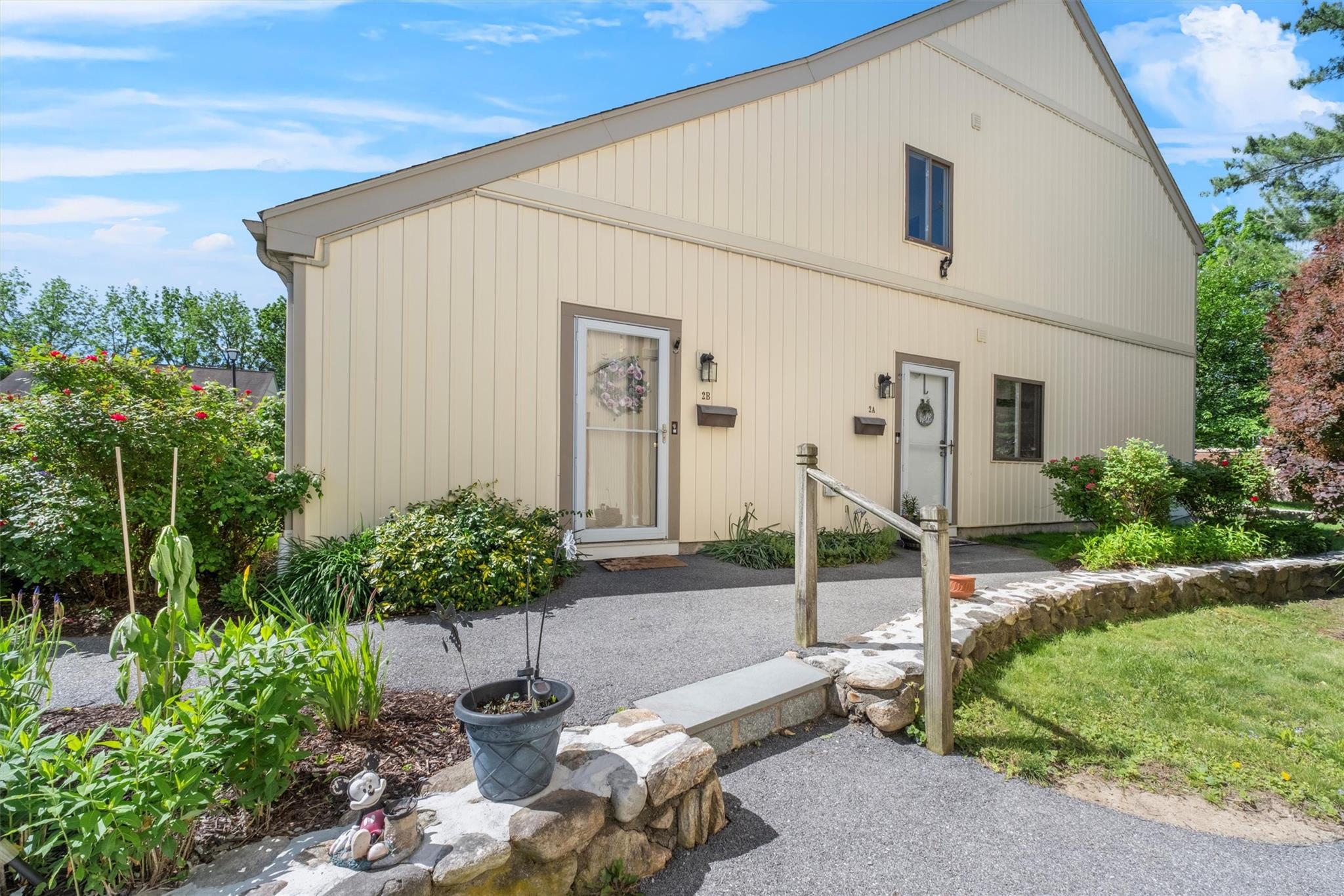 #6 photo, 2B Kings, Mohegan Lake , NY 10547