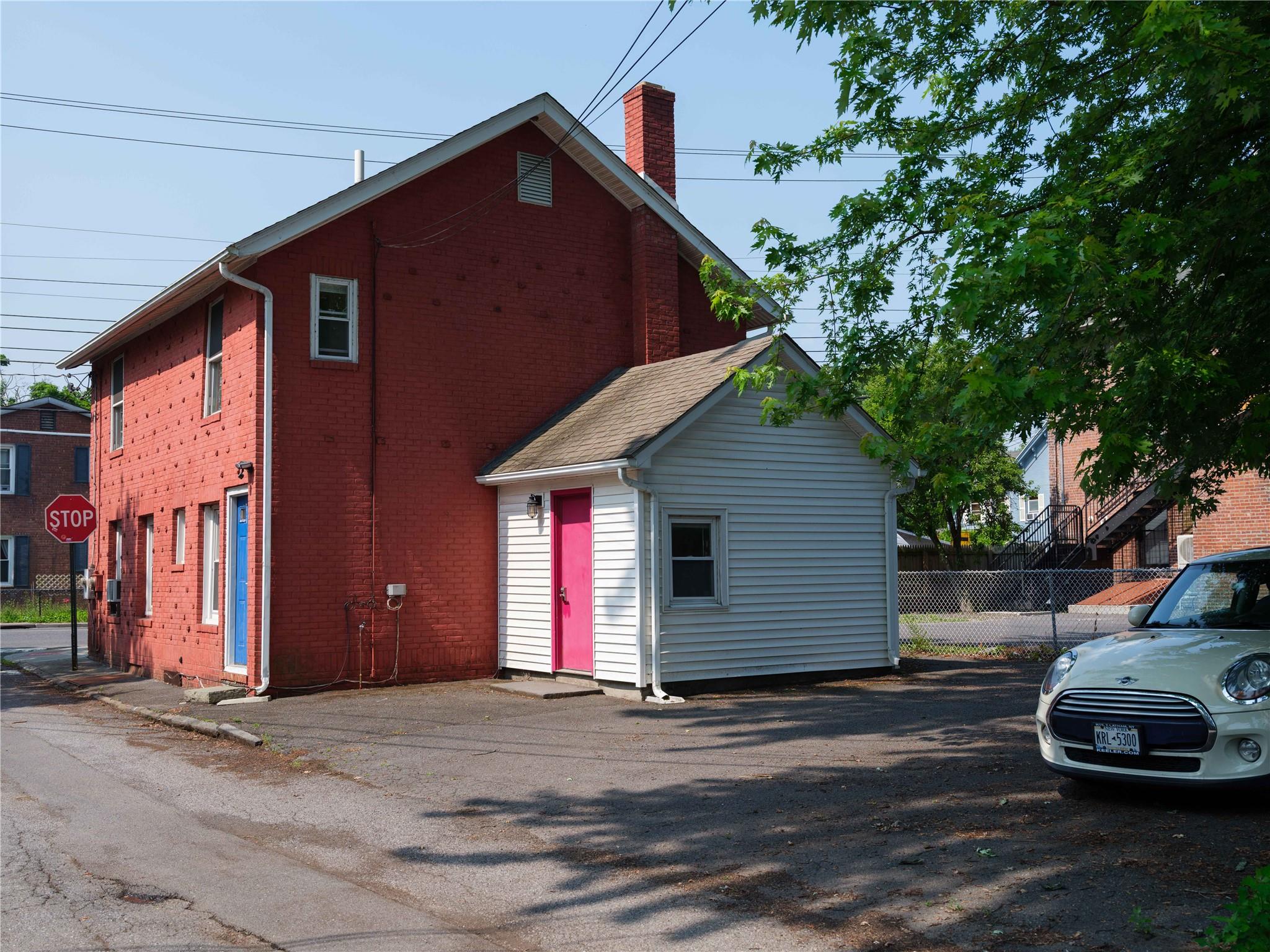 #4 photo, 5 Hill Street, Saugerties , NY 12477