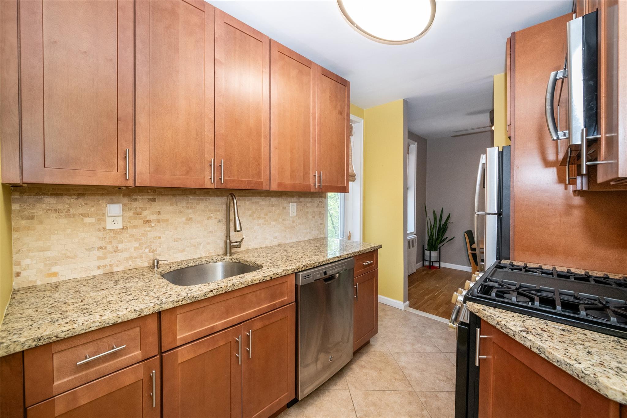 #2 photo, 625 Gramatan Avenue, Fleetwood , NY 10552