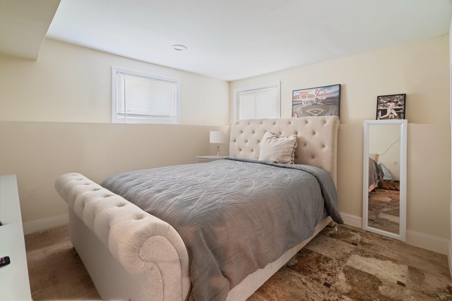 #20 photo, 22 Pomper Drive, サフォーク郡 East Northport , NY 11731