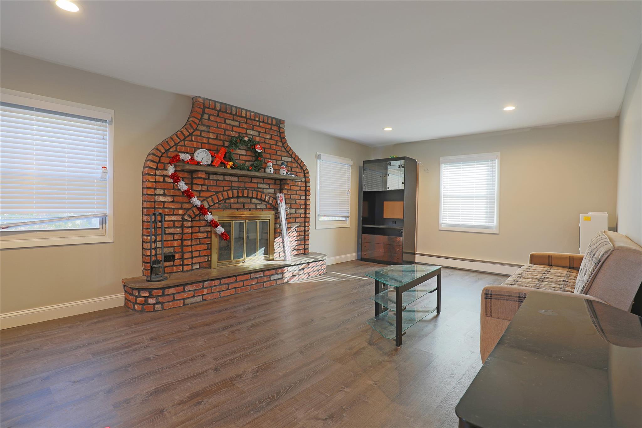 #1 photo, 18 Stratton Lane, 東長島 Stony Brook , NY 11790