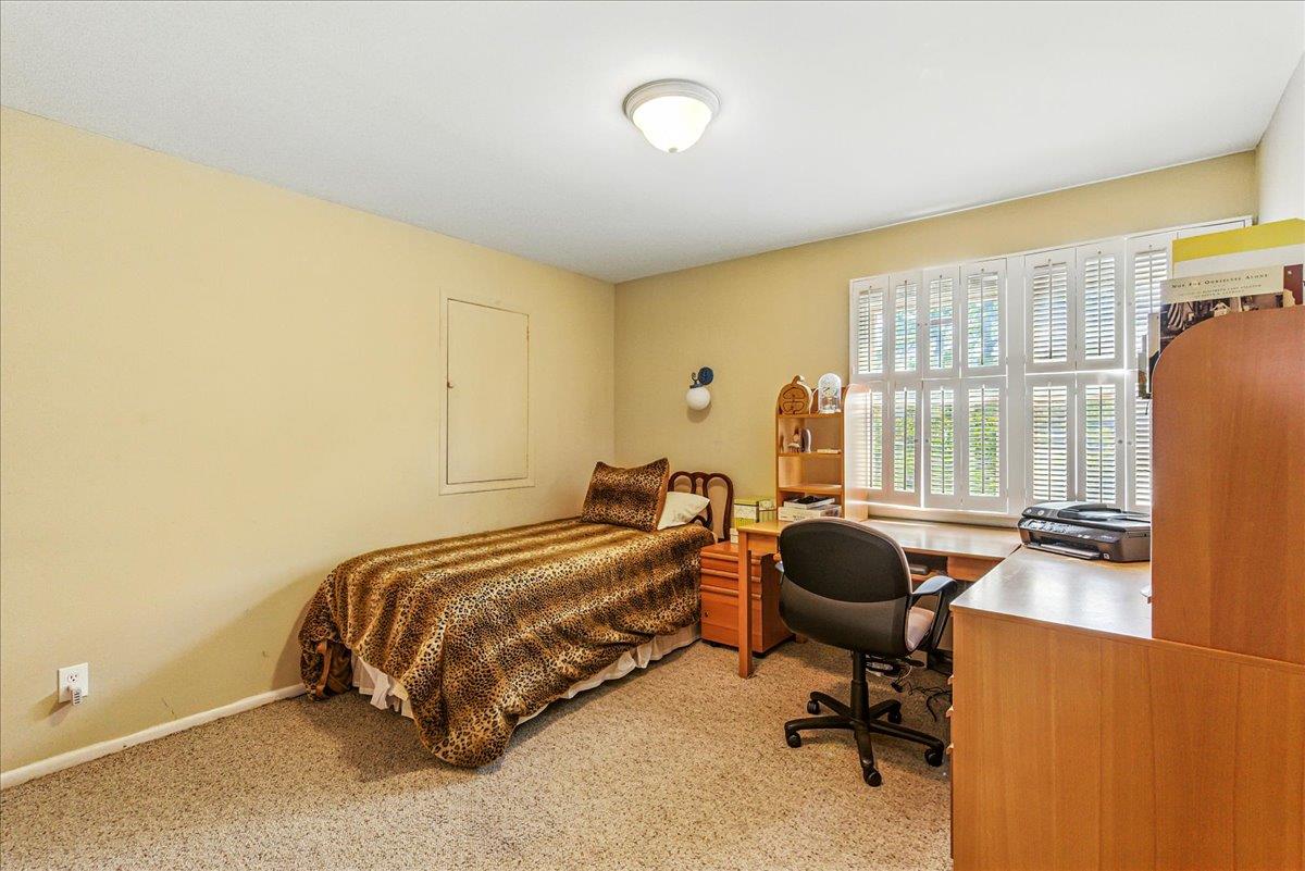 #11 photo, 189 Blackheath Road, Lido Beach , NY 11561