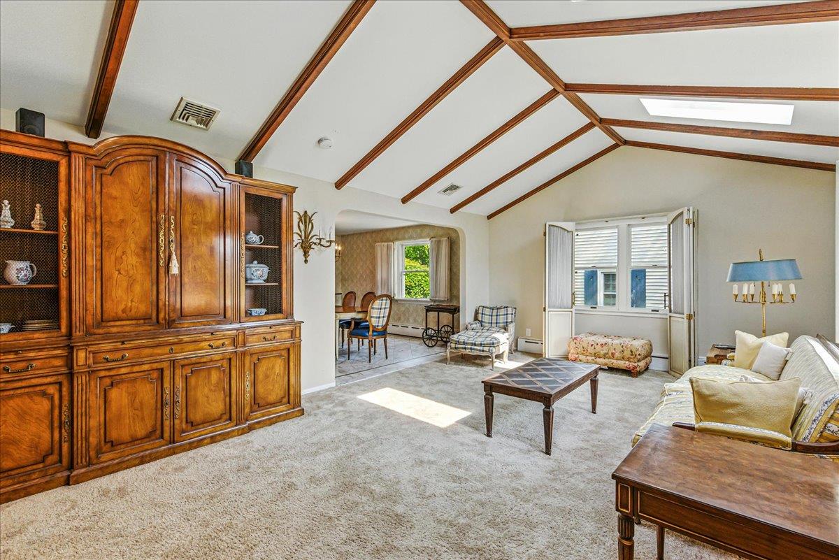 #2 photo, 189 Blackheath Road, Lido Beach , NY 11561