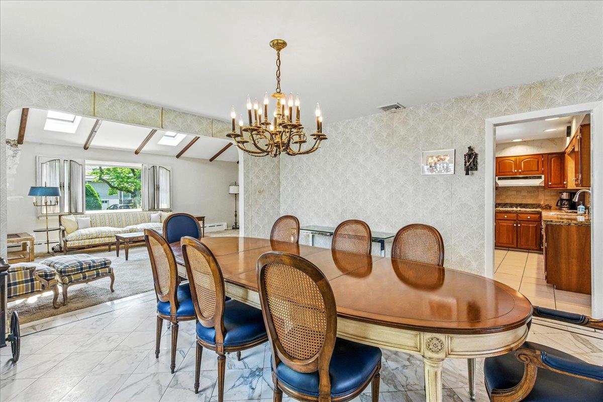 #6 photo, 189 Blackheath Road, Lido Beach , NY 11561