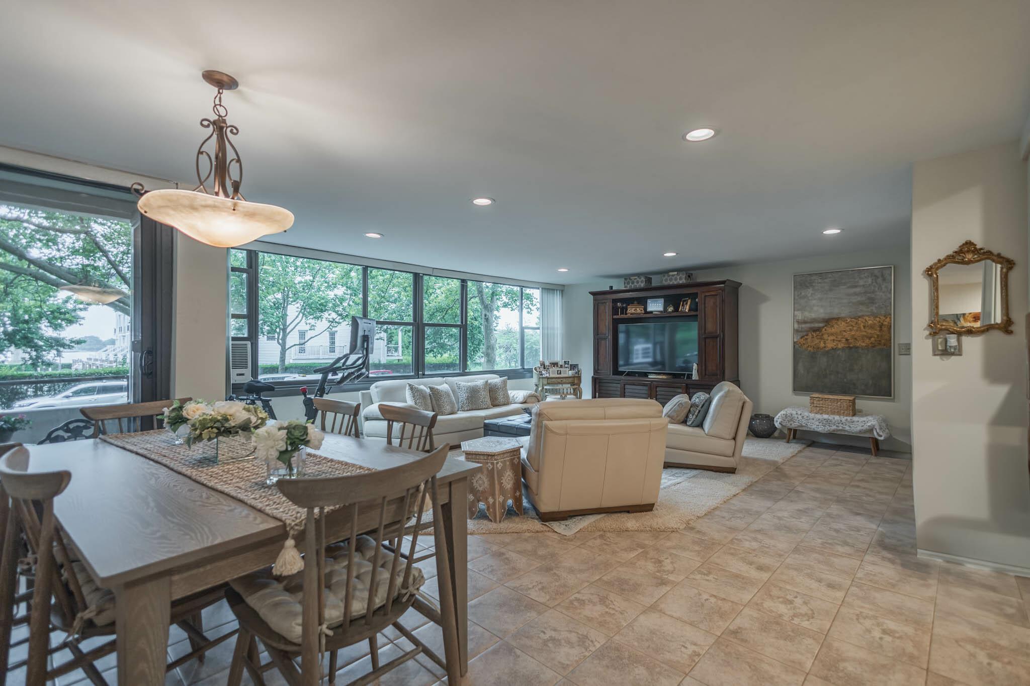 #4 photo, 166-35 9th Avenue, クイーンズ区 Beechhurst , NY 11357