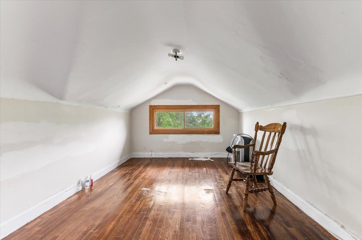 #18 photo, 345 Broadway, ナッソー郡 Lawrence , NY 11559