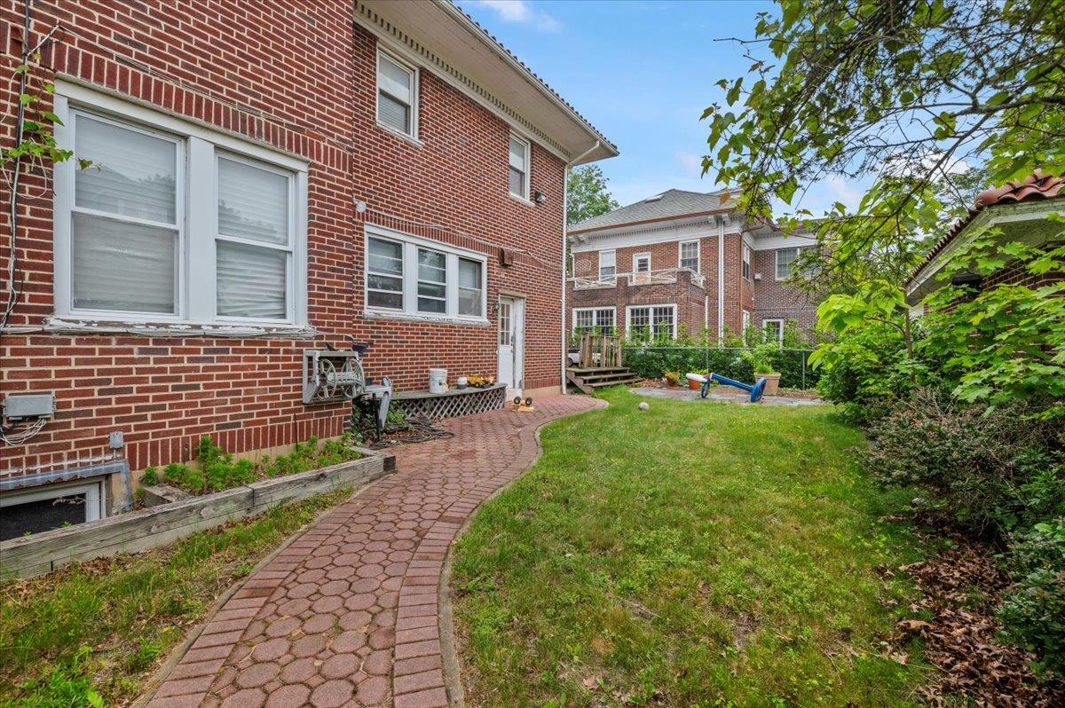 #19 photo, 345 Broadway, ナッソー郡 Lawrence , NY 11559