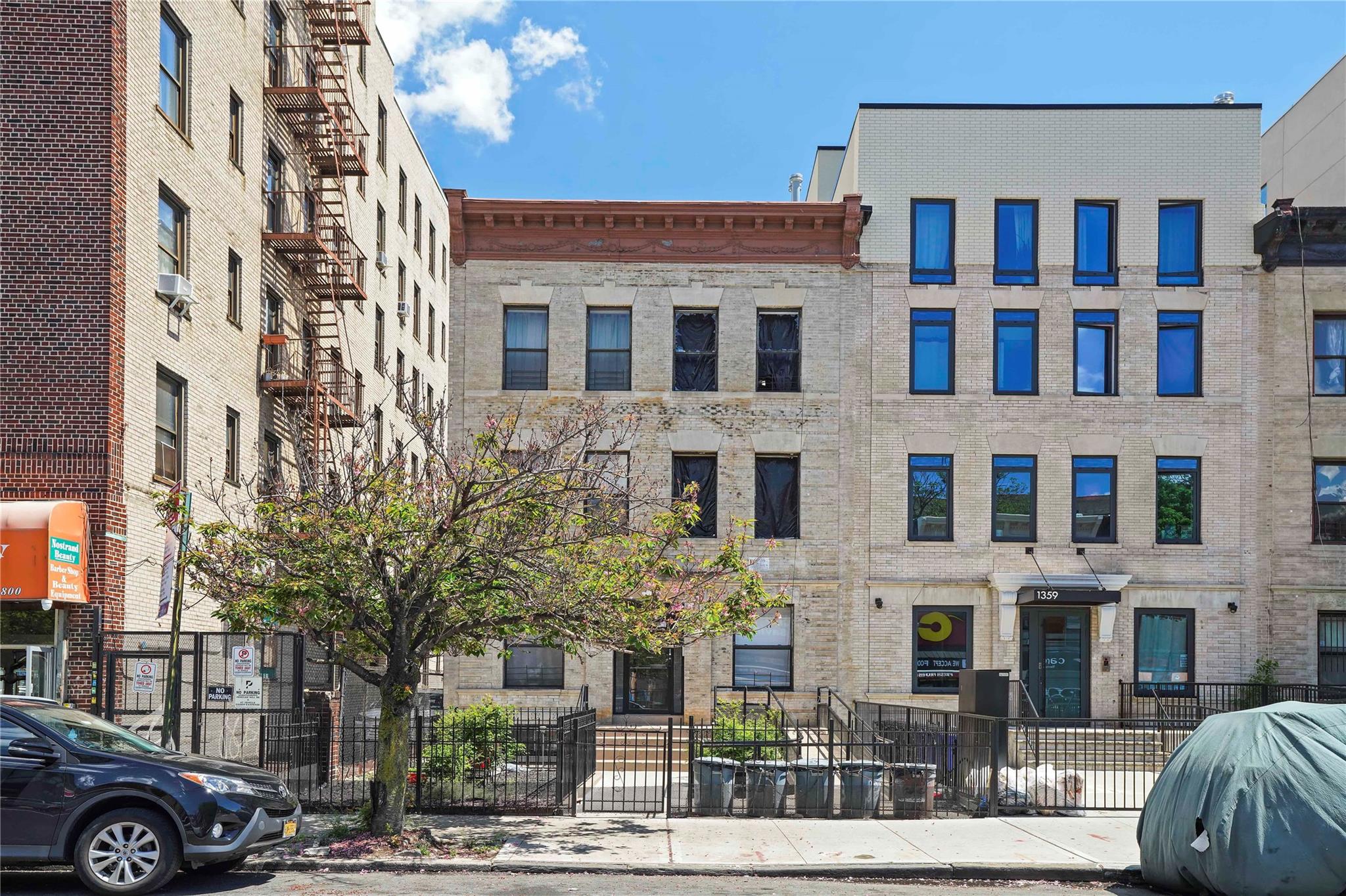#4 photo, 1363 Nostrand Avenue, ブルックリン区 Brooklyn , NY 11226