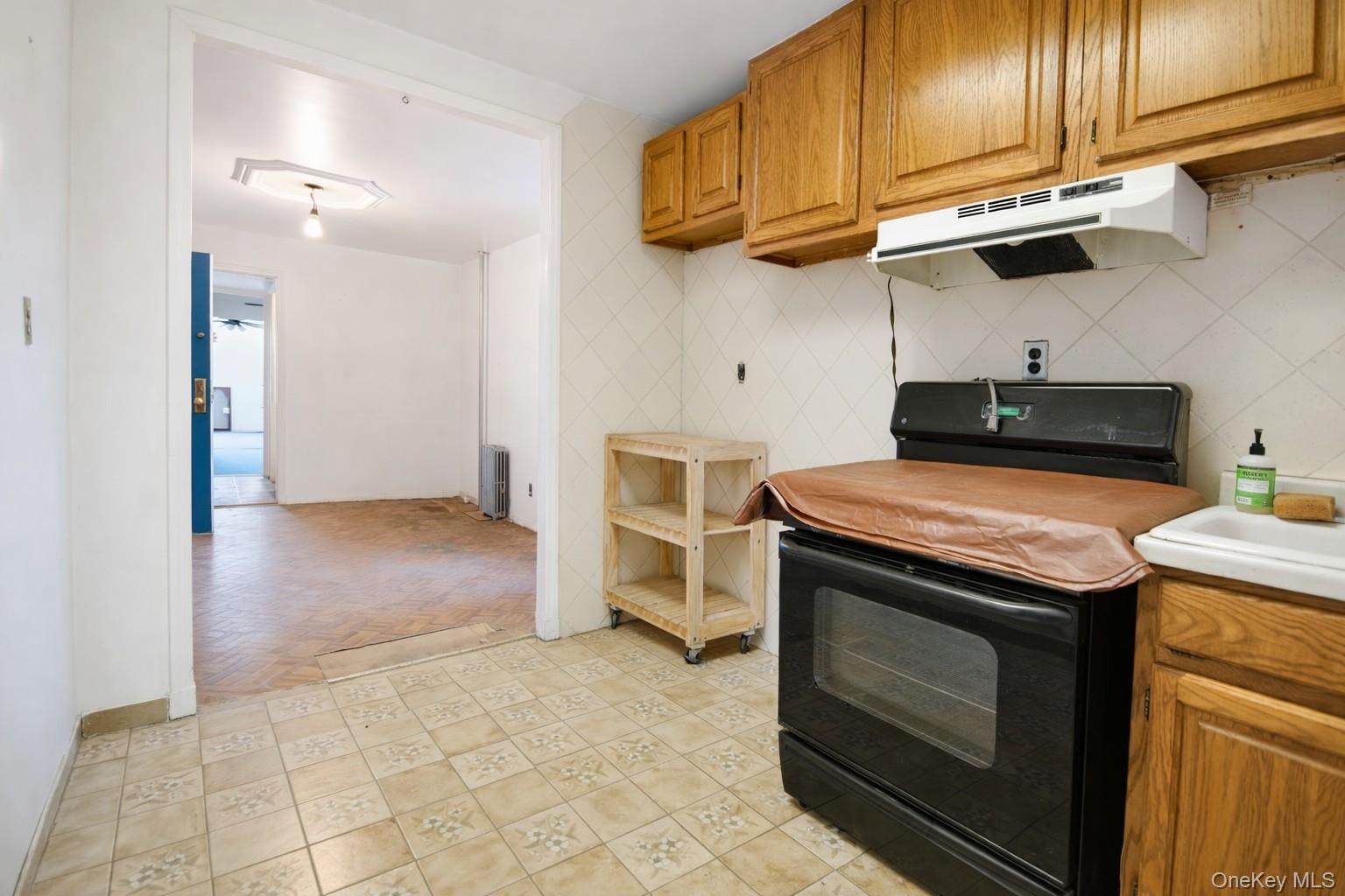 #8 photo, 53 Franklin Street, Brooklyn , NY 11222