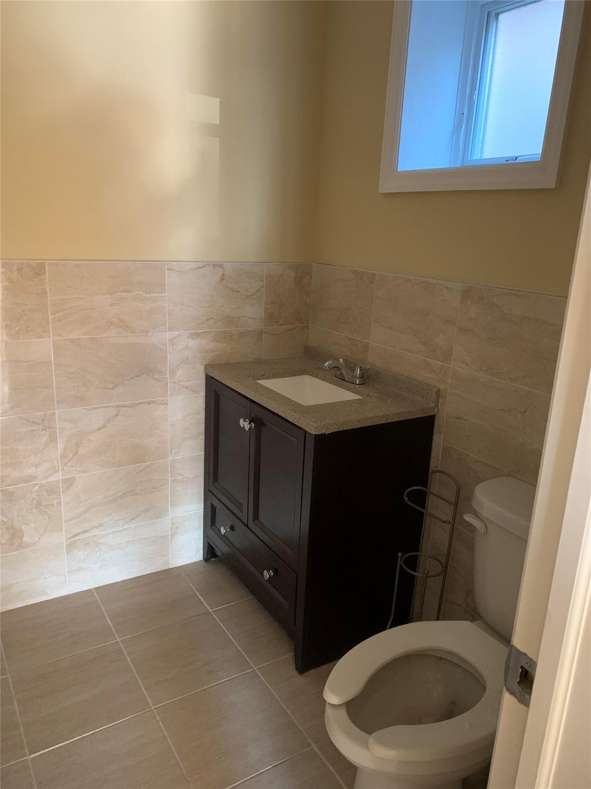 #4 photo, 14907 14th Avenue, クイーンズ区 Whitestone , NY 11357