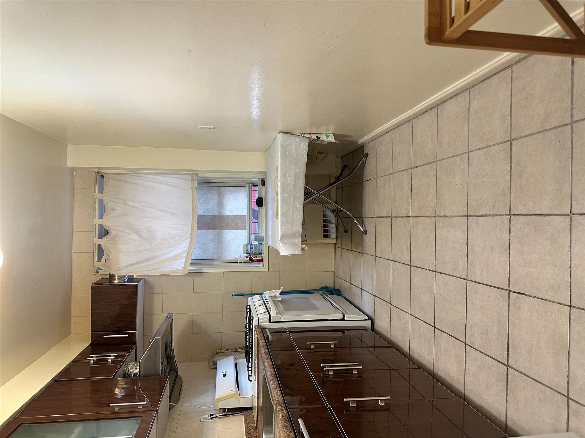 #2 photo, 27-04 Parsons Boulevard, クイーンズ区 Flushing , NY 11354