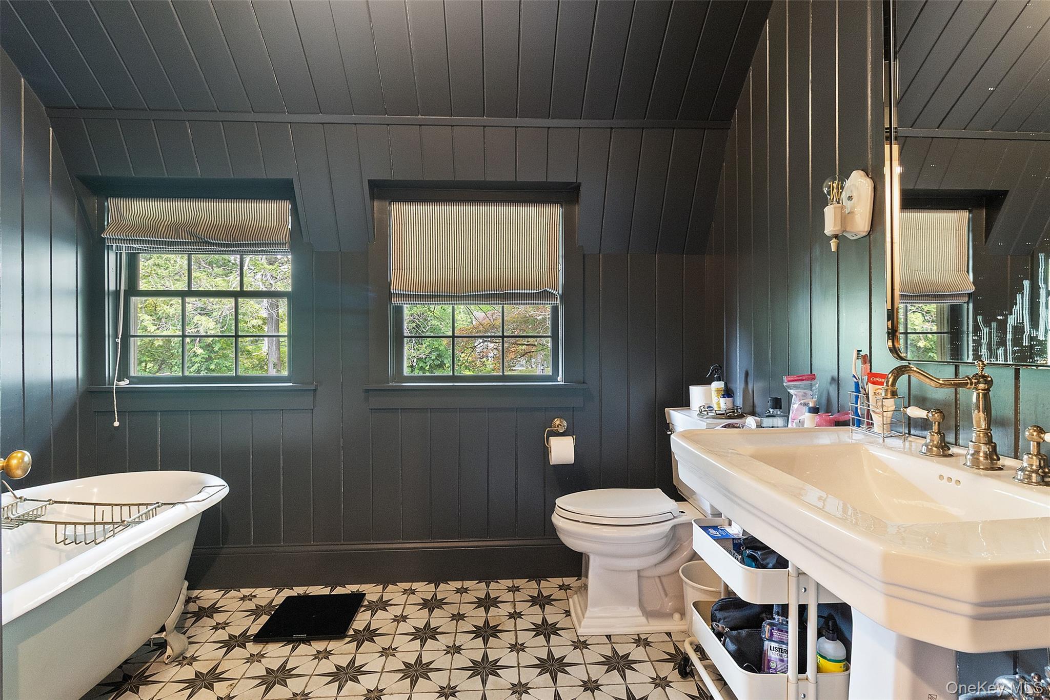 #17 photo, 259 Westchester Avenue, Pound Ridge , NY 10576