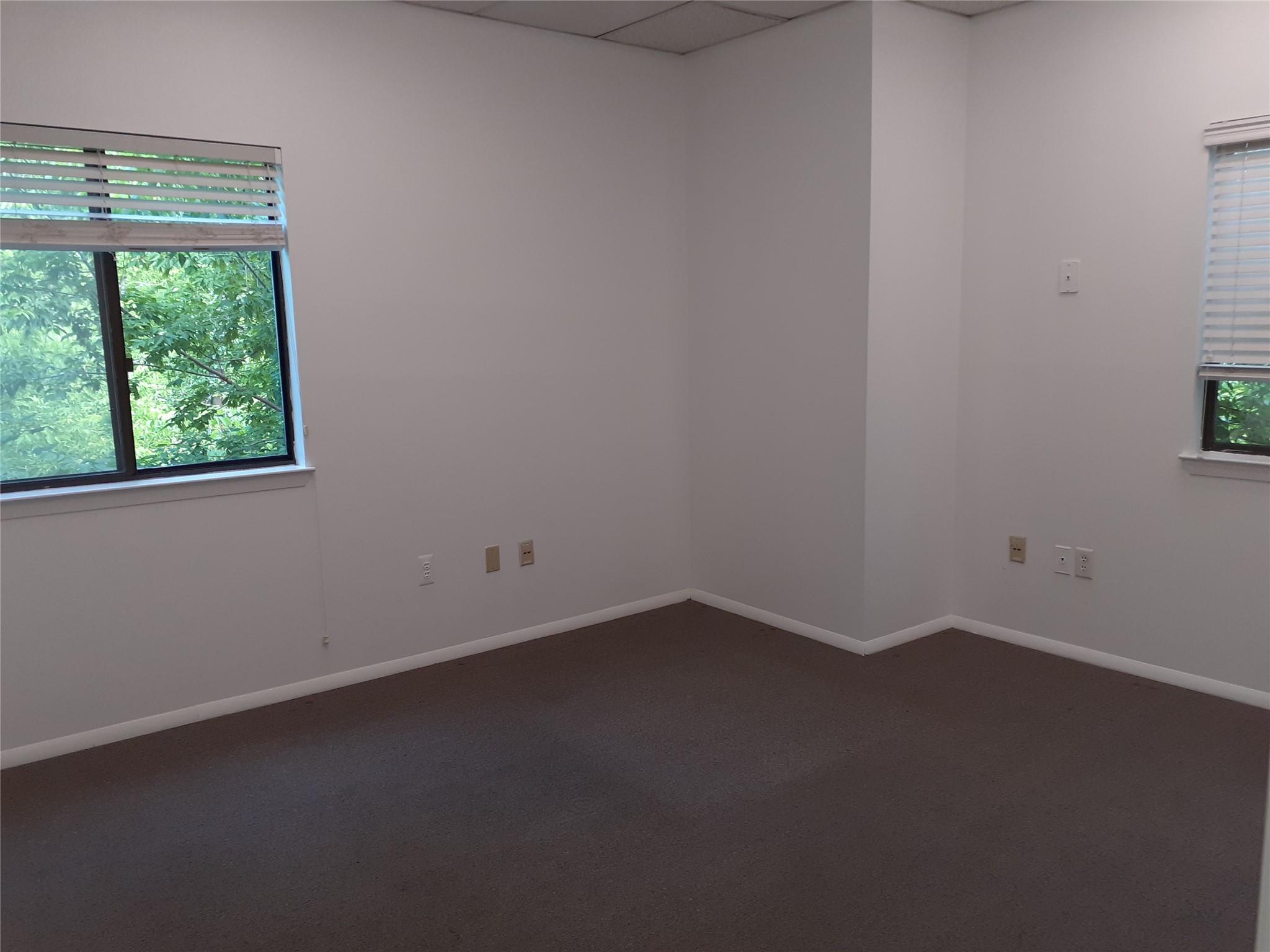 #11 photo, 11 West Avenue, Chester , NY 10918