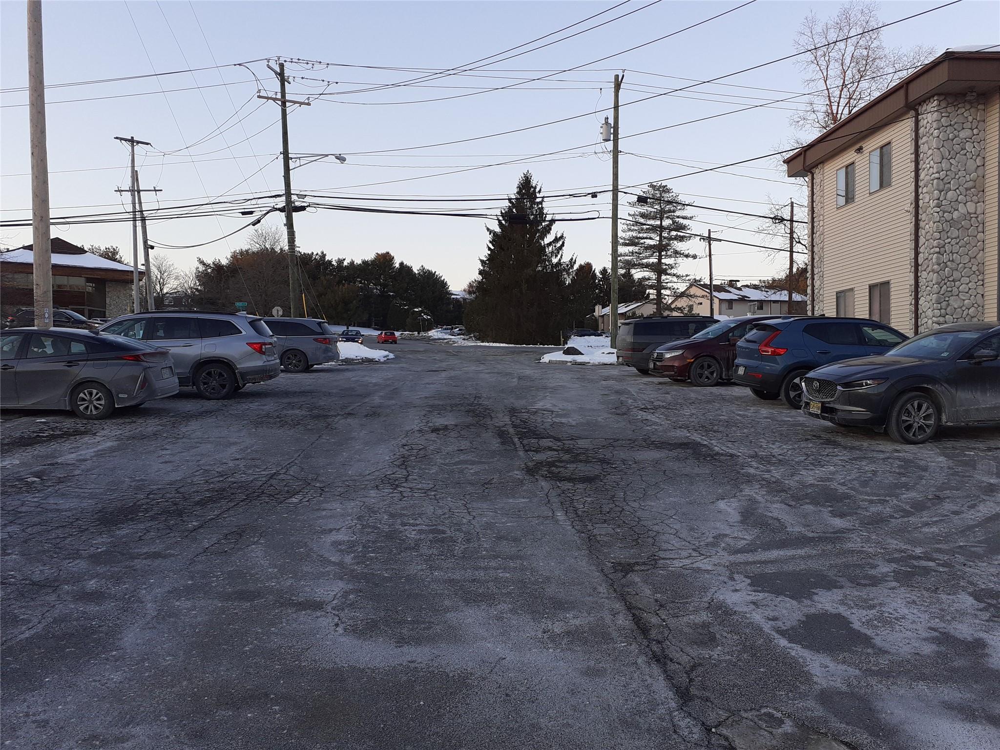 #16 photo, 11 West Avenue, Chester , NY 10918