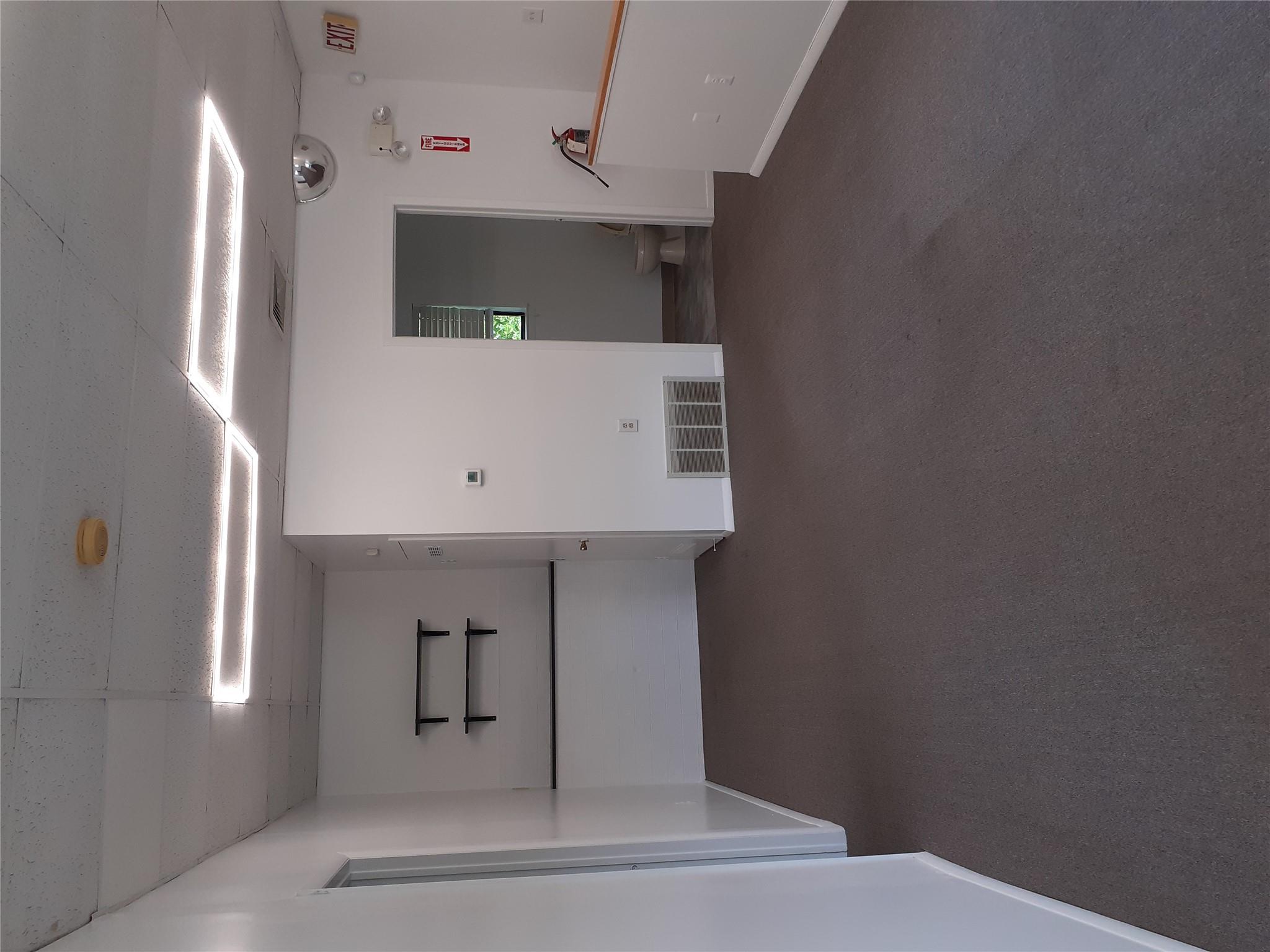 #6 photo, 11 West Avenue, Chester , NY 10918