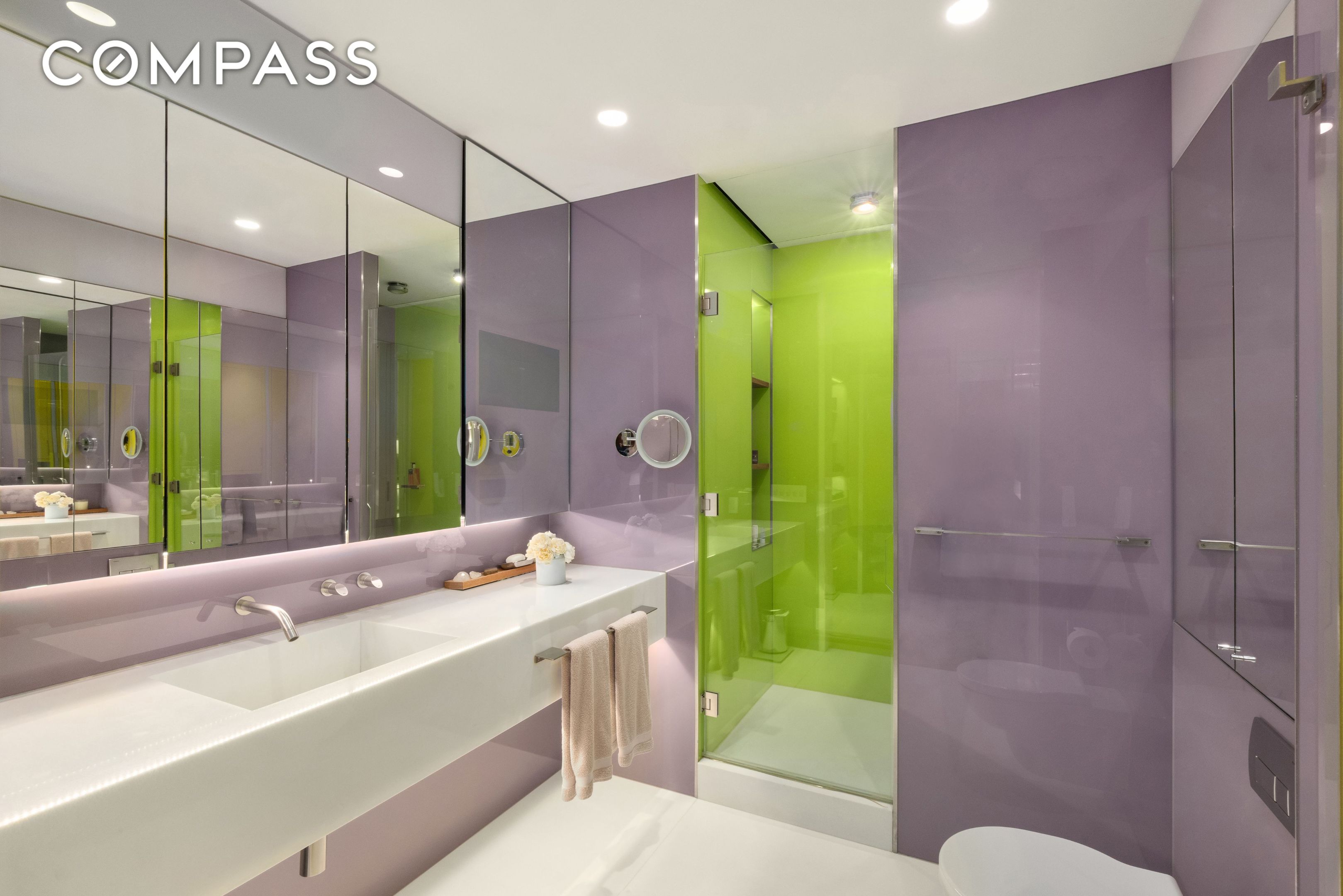 #8 photo, 15 W 53rd Street, マンハッタン Midtown Central , NY 10019