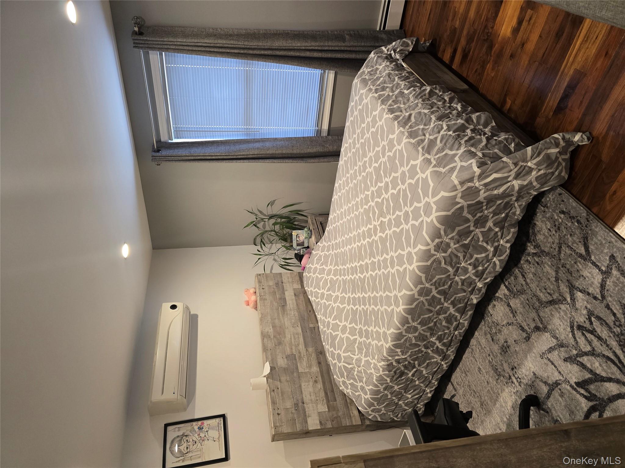 #8 photo, 18 Julian Place, ナッソー郡 Island Park , NY 11558