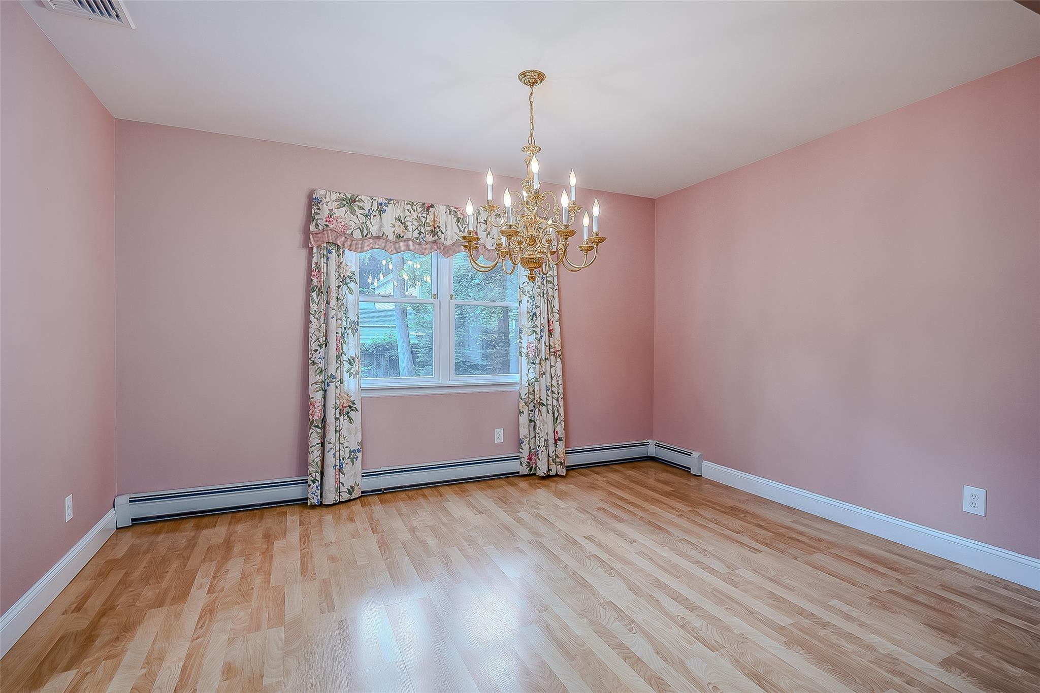 #7 photo, 101 Wilson Drive, Port Jefferson Village , NY 11777