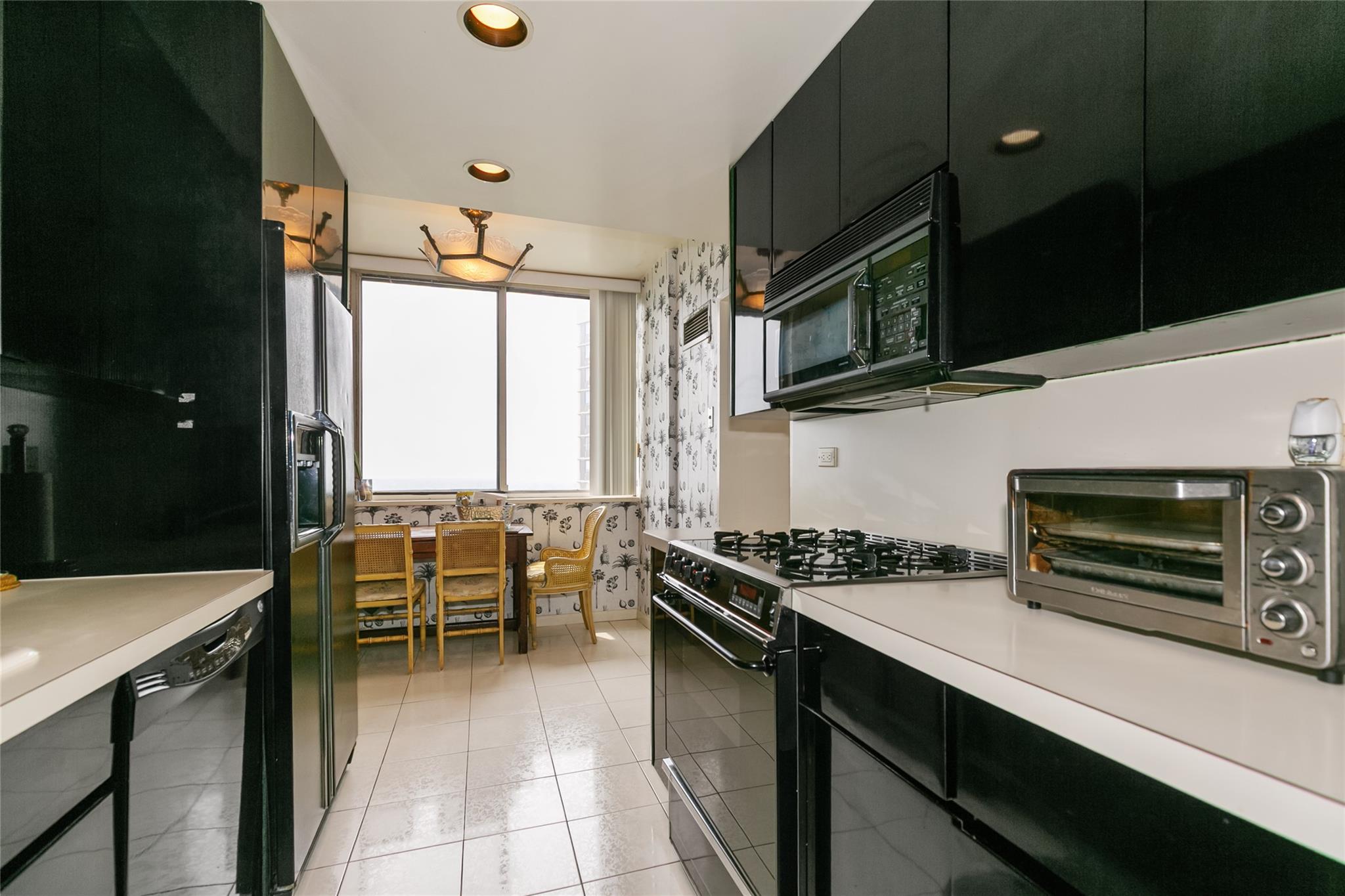 #17 photo, 271-10 Grand Central Parkway, クイーンズ区 Floral Park , NY 11005