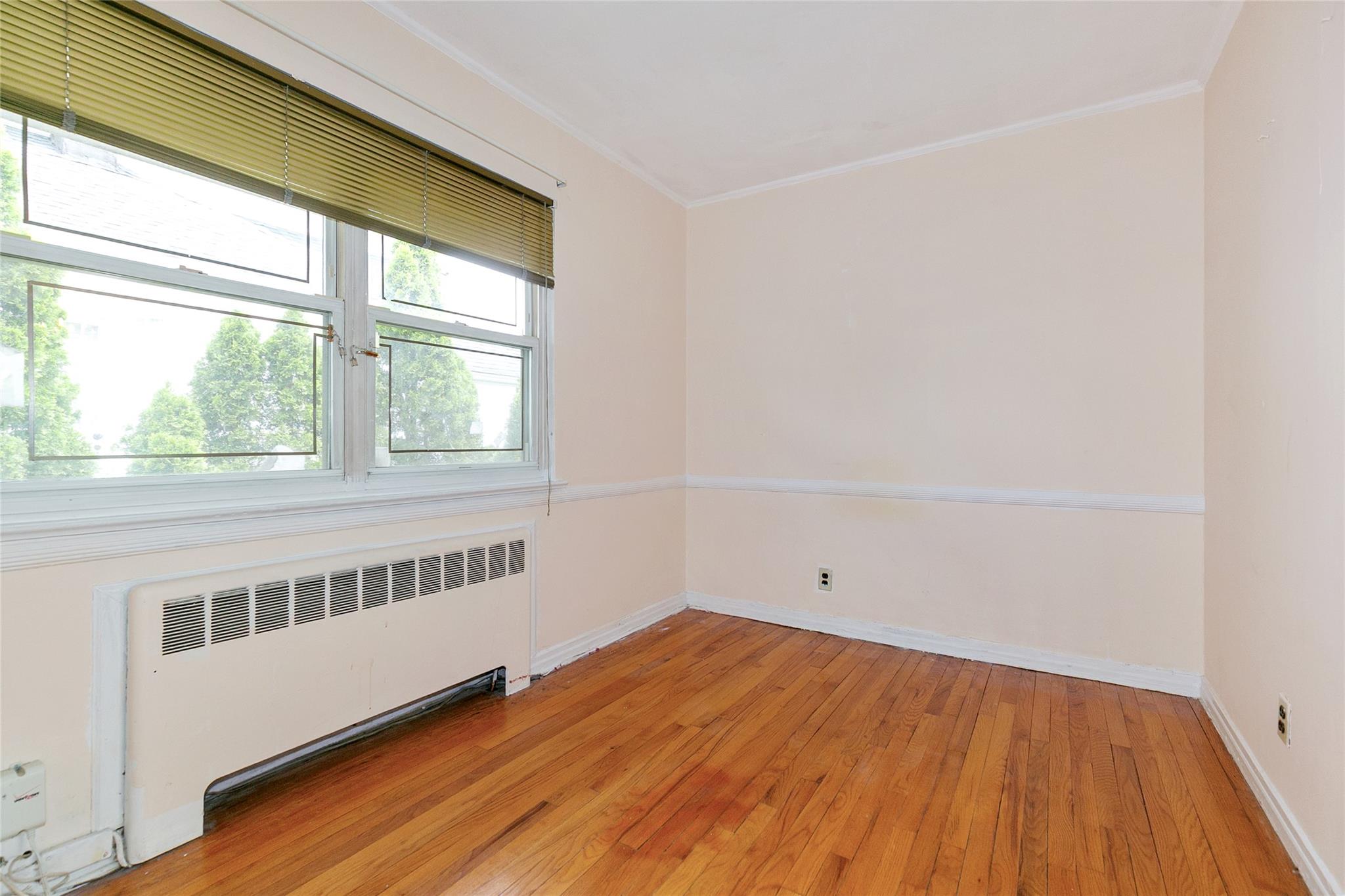 #17 photo, 11 Webb Hill Road, ناسو Great Neck , NY 11020