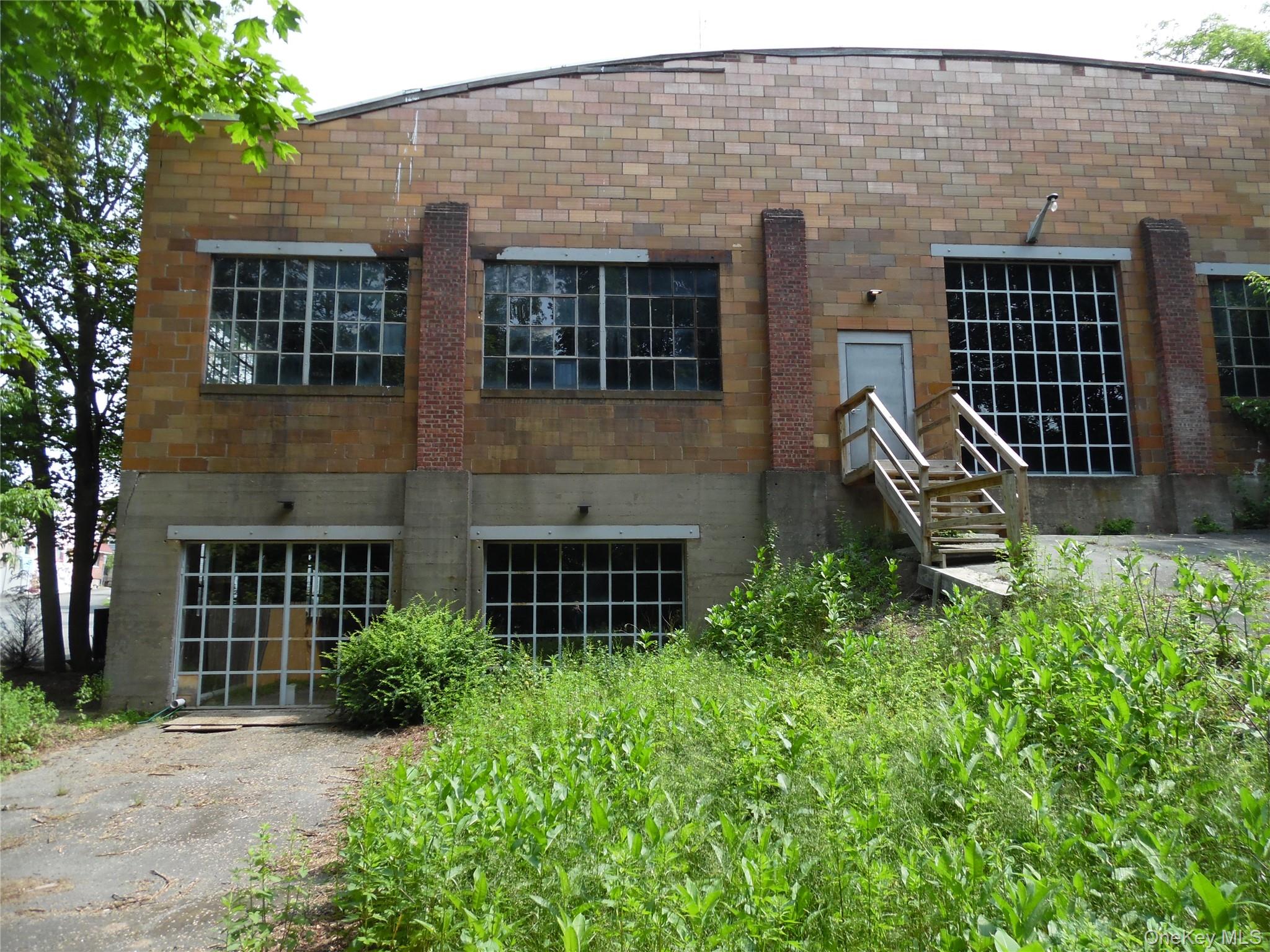 #6 photo, 397 Broadway, Monticello , NY 12701