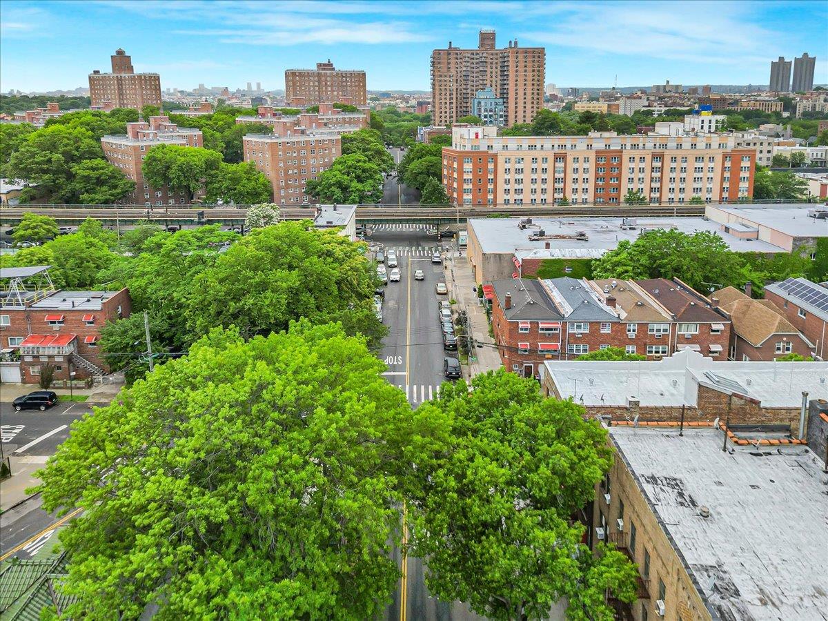 #5 photo, 3004 Cruger Avenue, ブロンクス区 Bronx , NY 10467