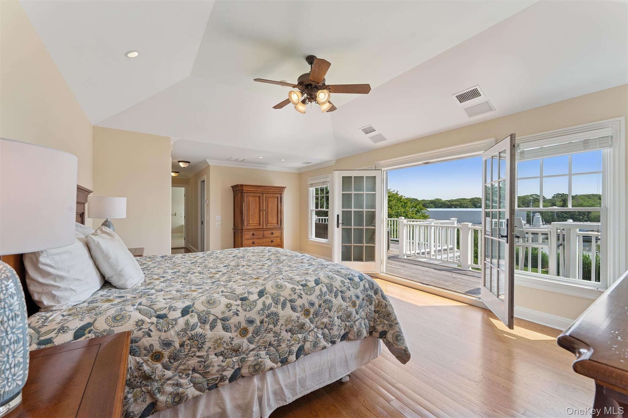 #18 photo, 40 Overlook Drive, サフォーク郡 Aquebogue , NY 11931