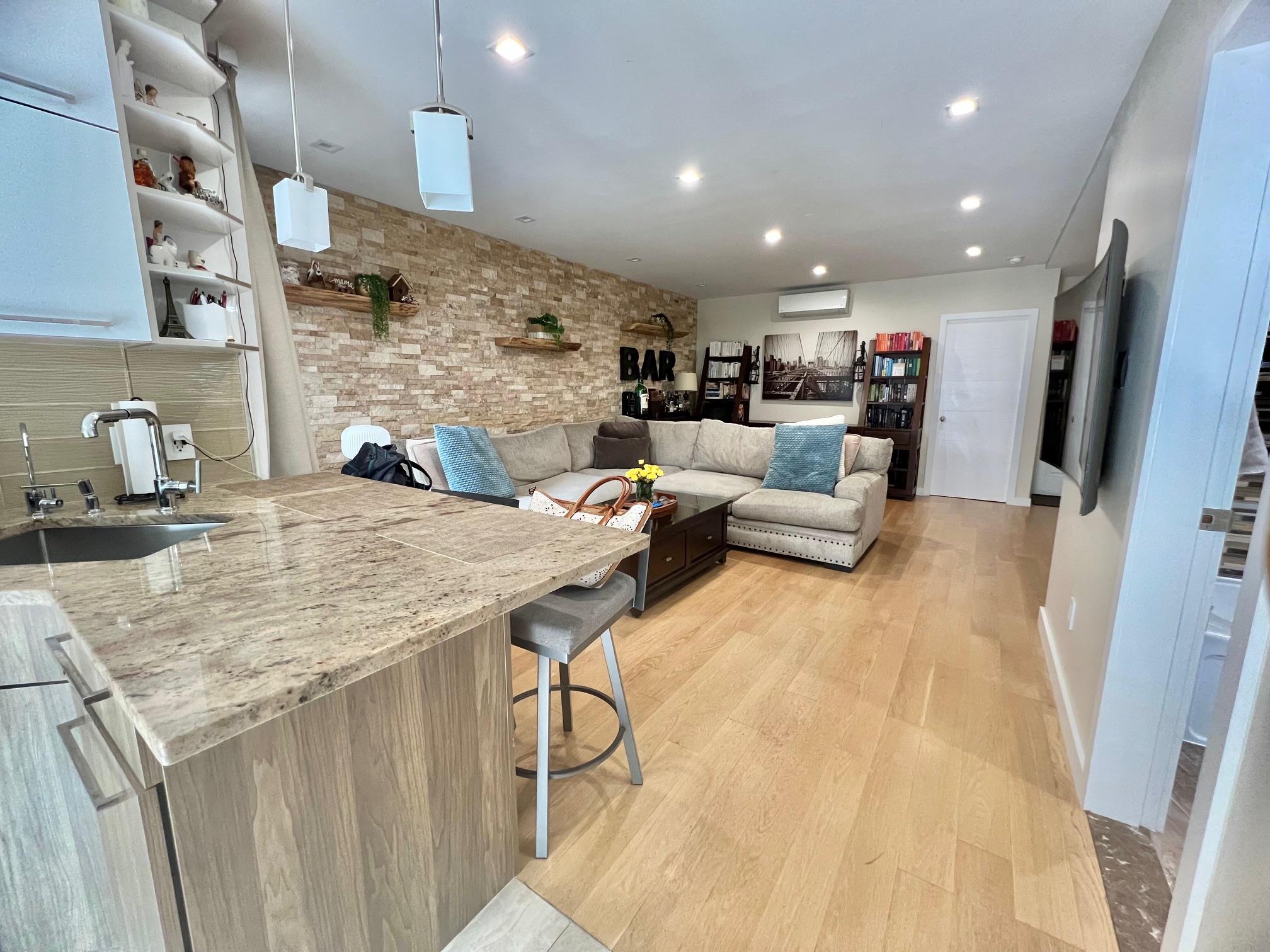 #20 photo, 57-16 66 Street, クイーンズ区 Maspeth , NY 11378