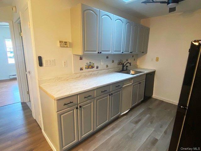 #9 photo, 259 Newcastle Court, サフォーク郡 Ridge , NY 11961